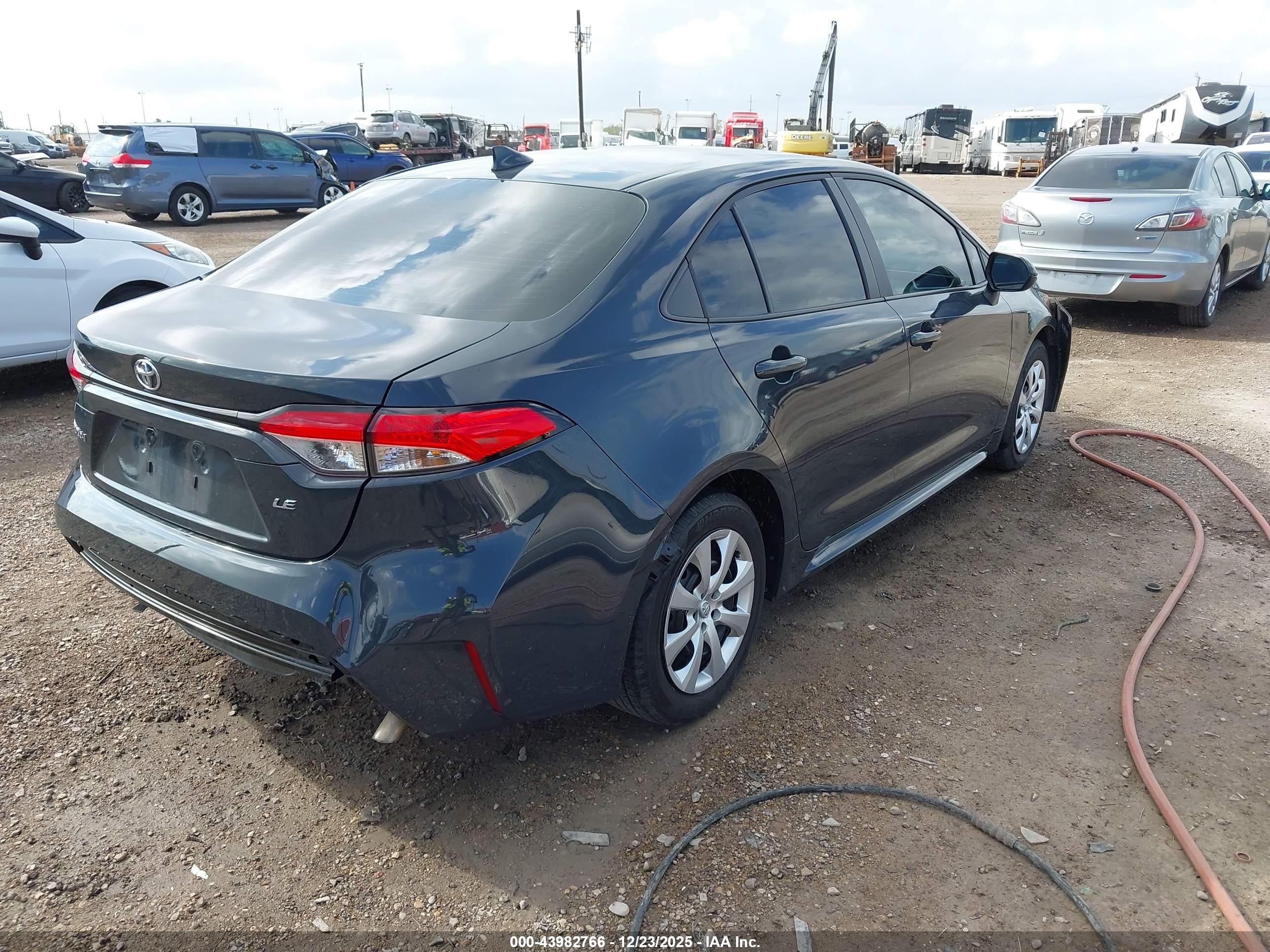 TOYOTA COROLLA image 4