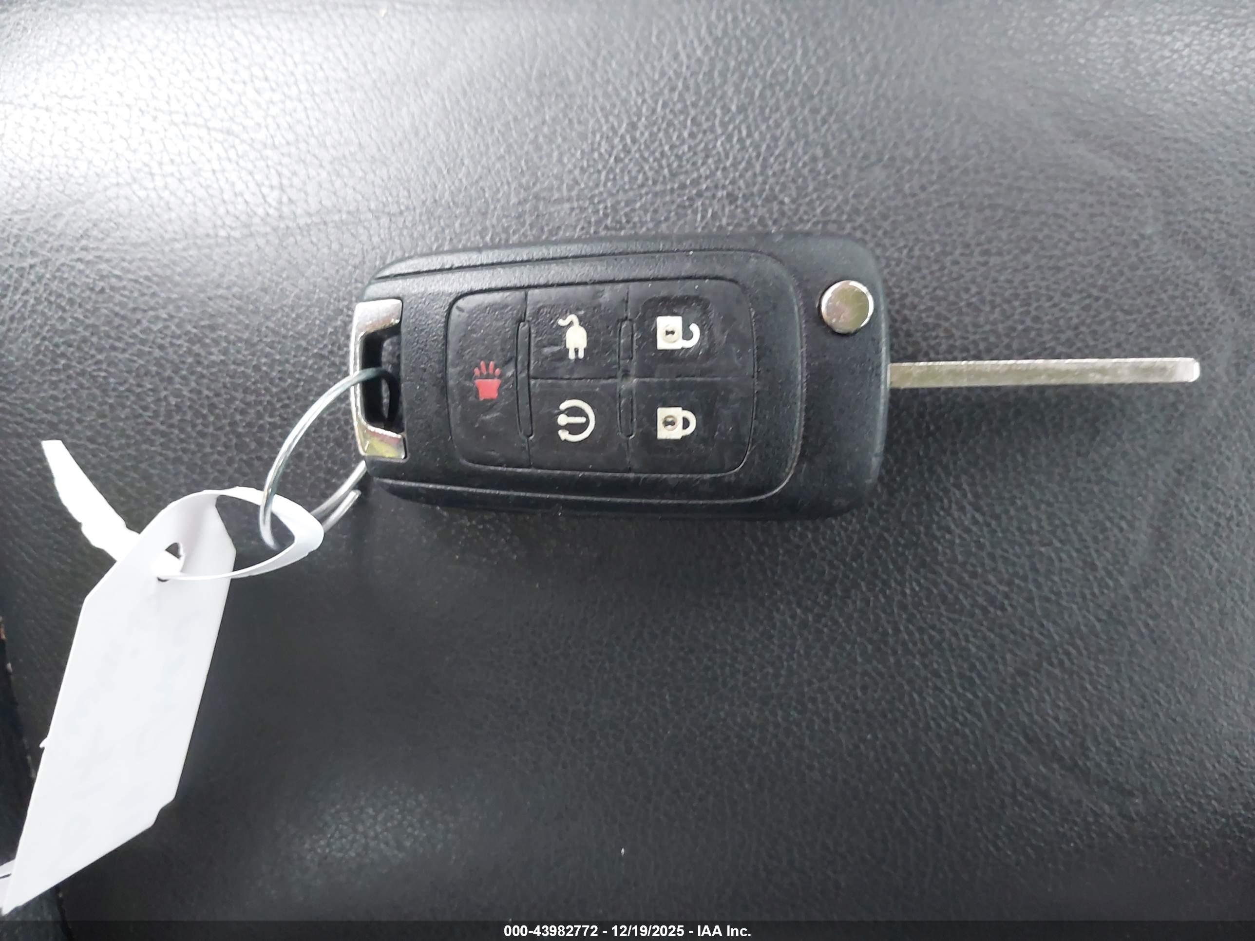 CHEVROLET VOLT image 11