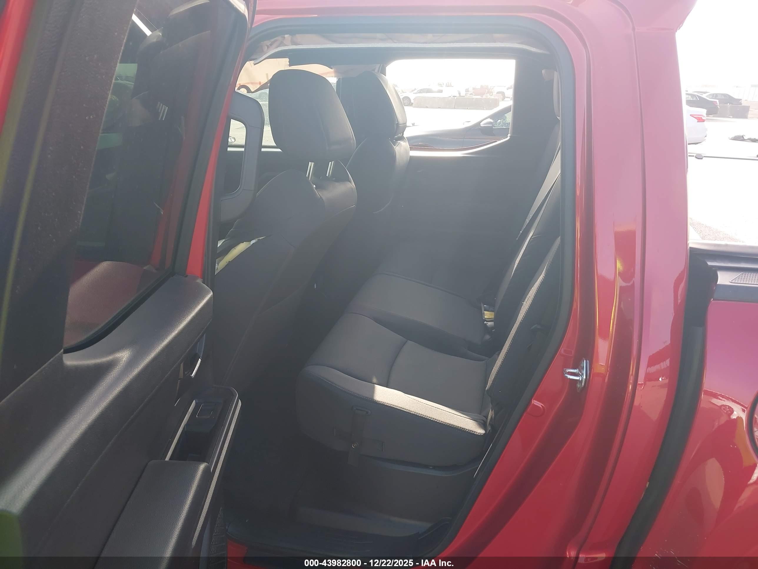 TOYOTA TACOMA image 8