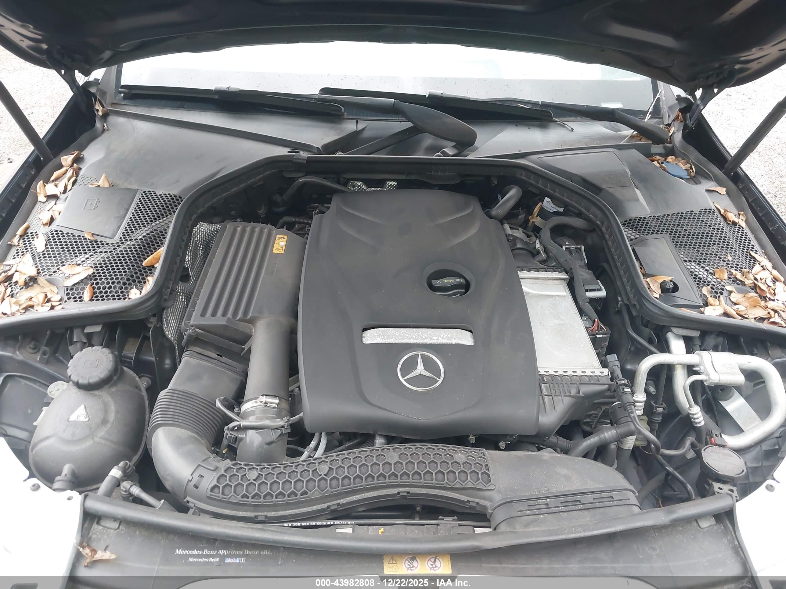 MERCEDES-BENZ C image 10