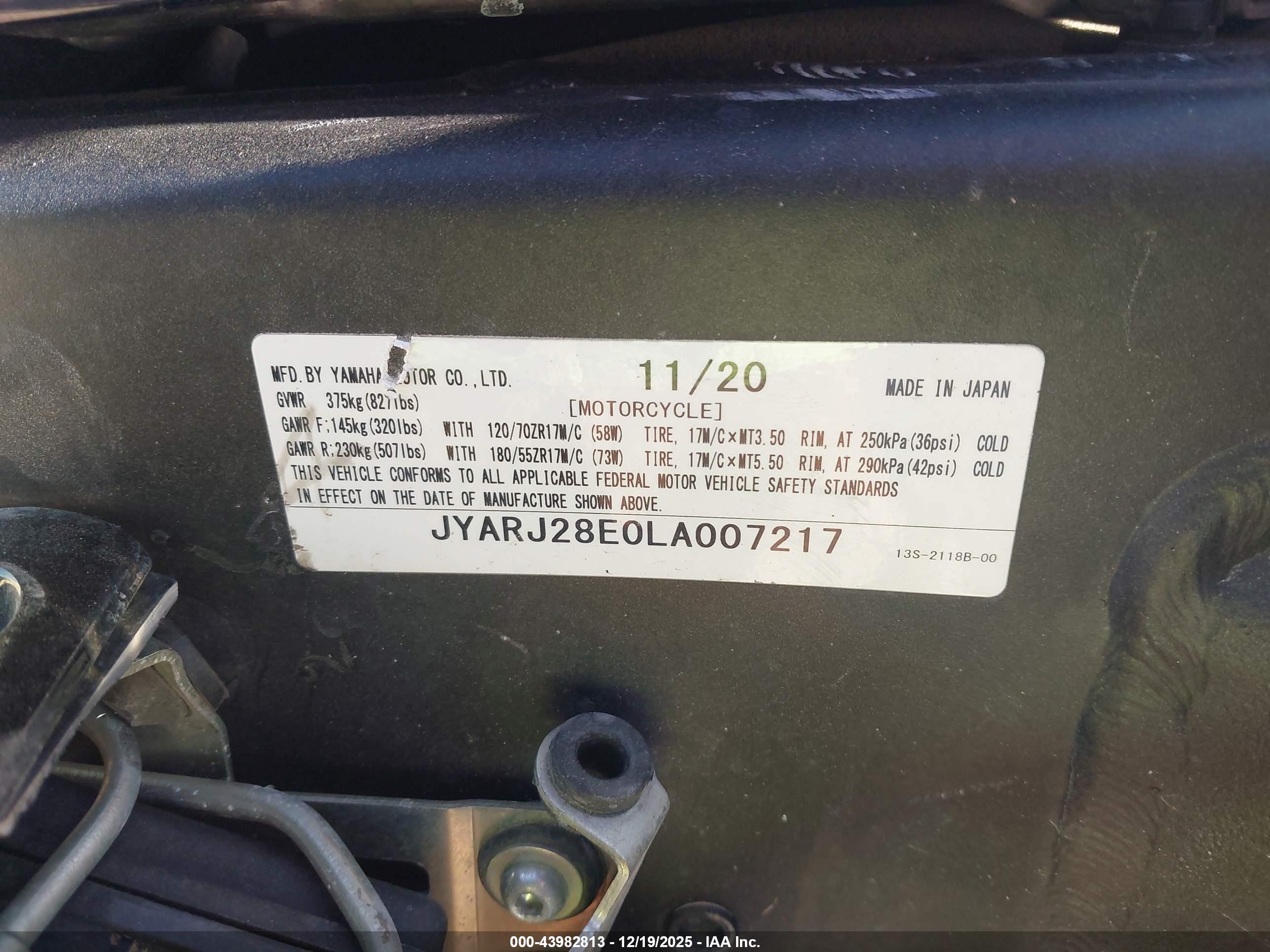 YAMAHA YZFR6 image 10