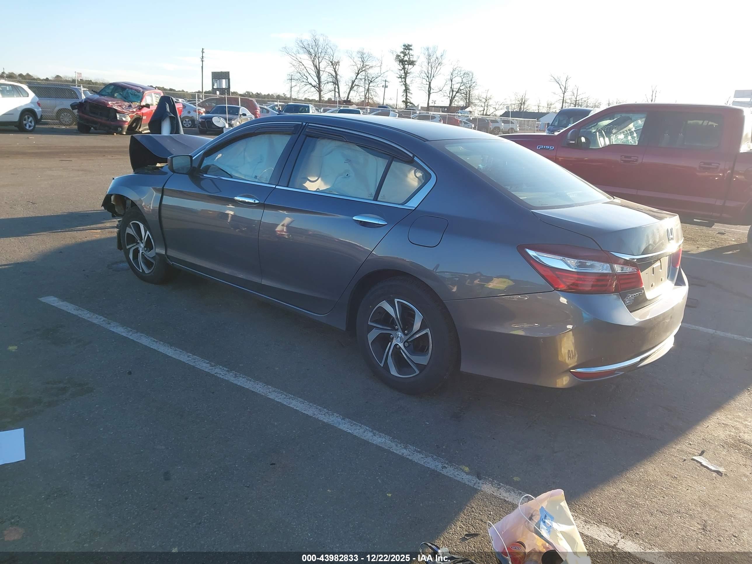 HONDA ACCORD image 3