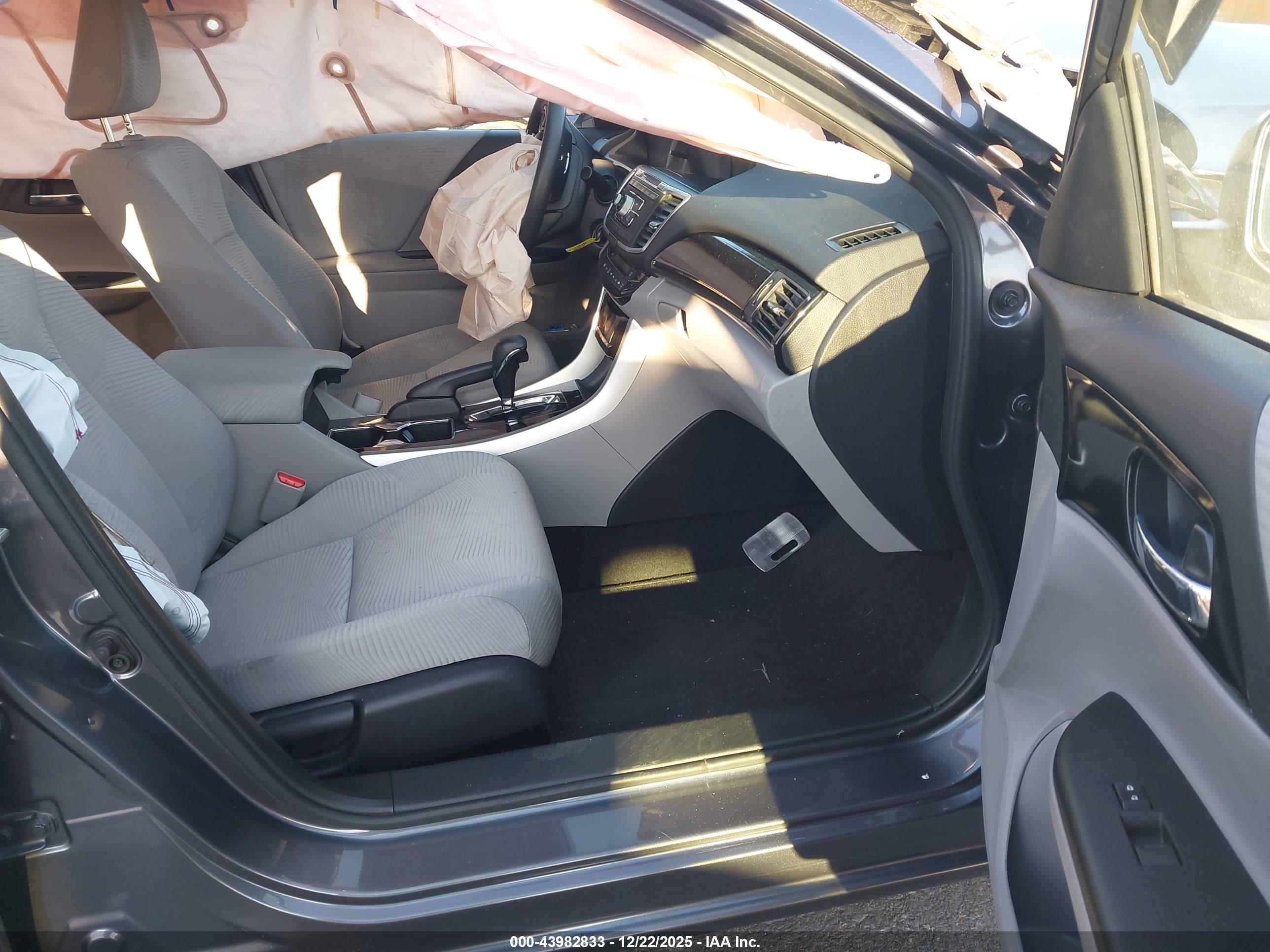 HONDA ACCORD image 5