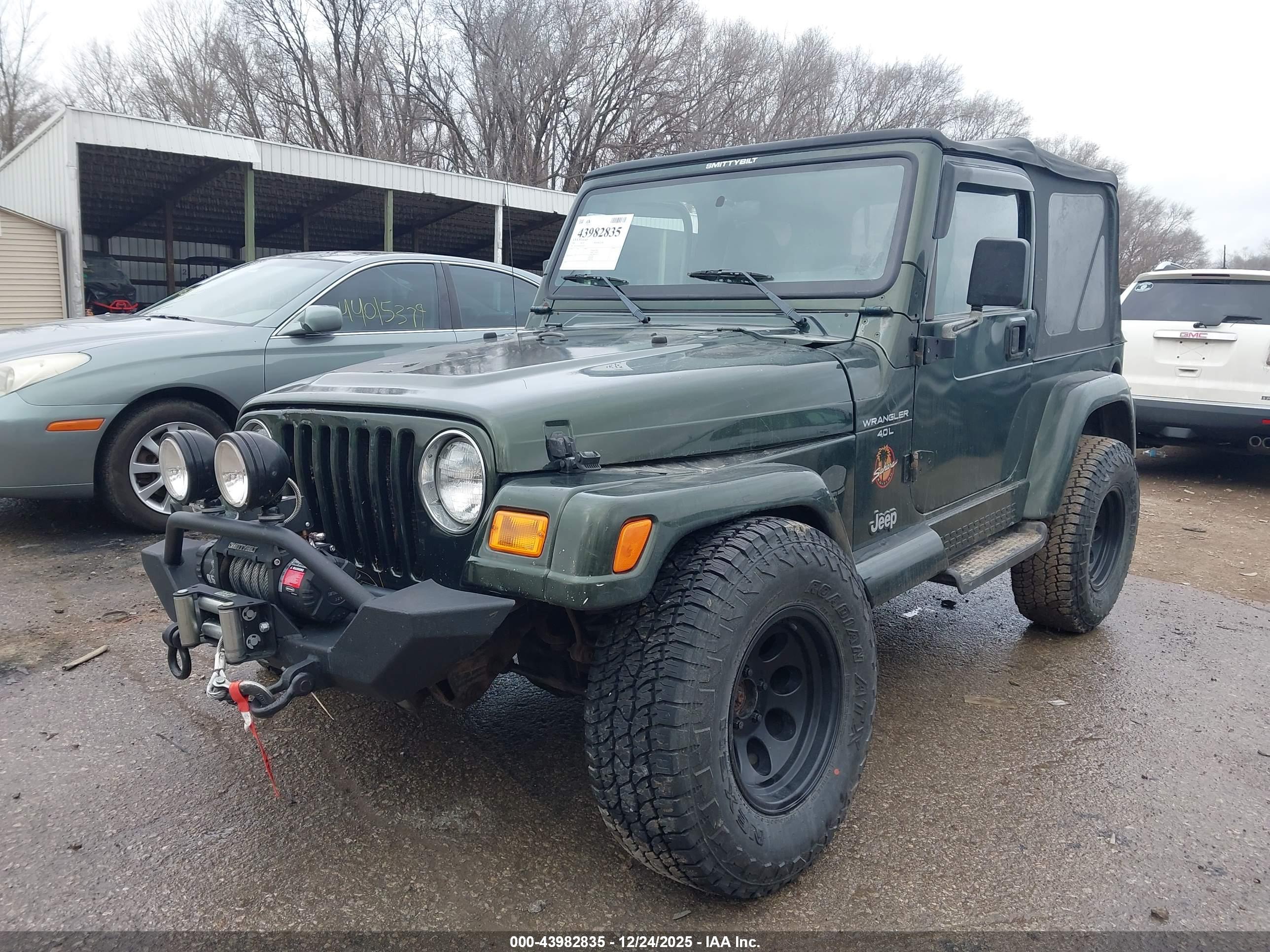 JEEP WRANGLER image 2