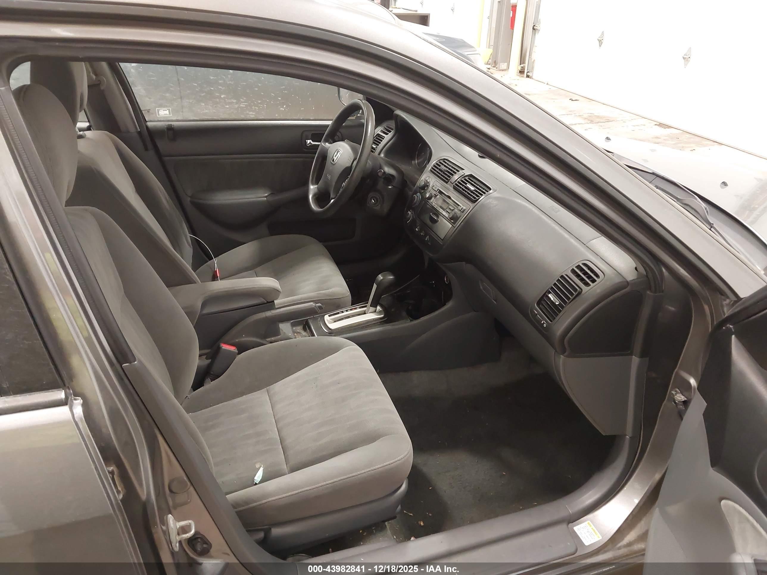 HONDA CIVIC image 5