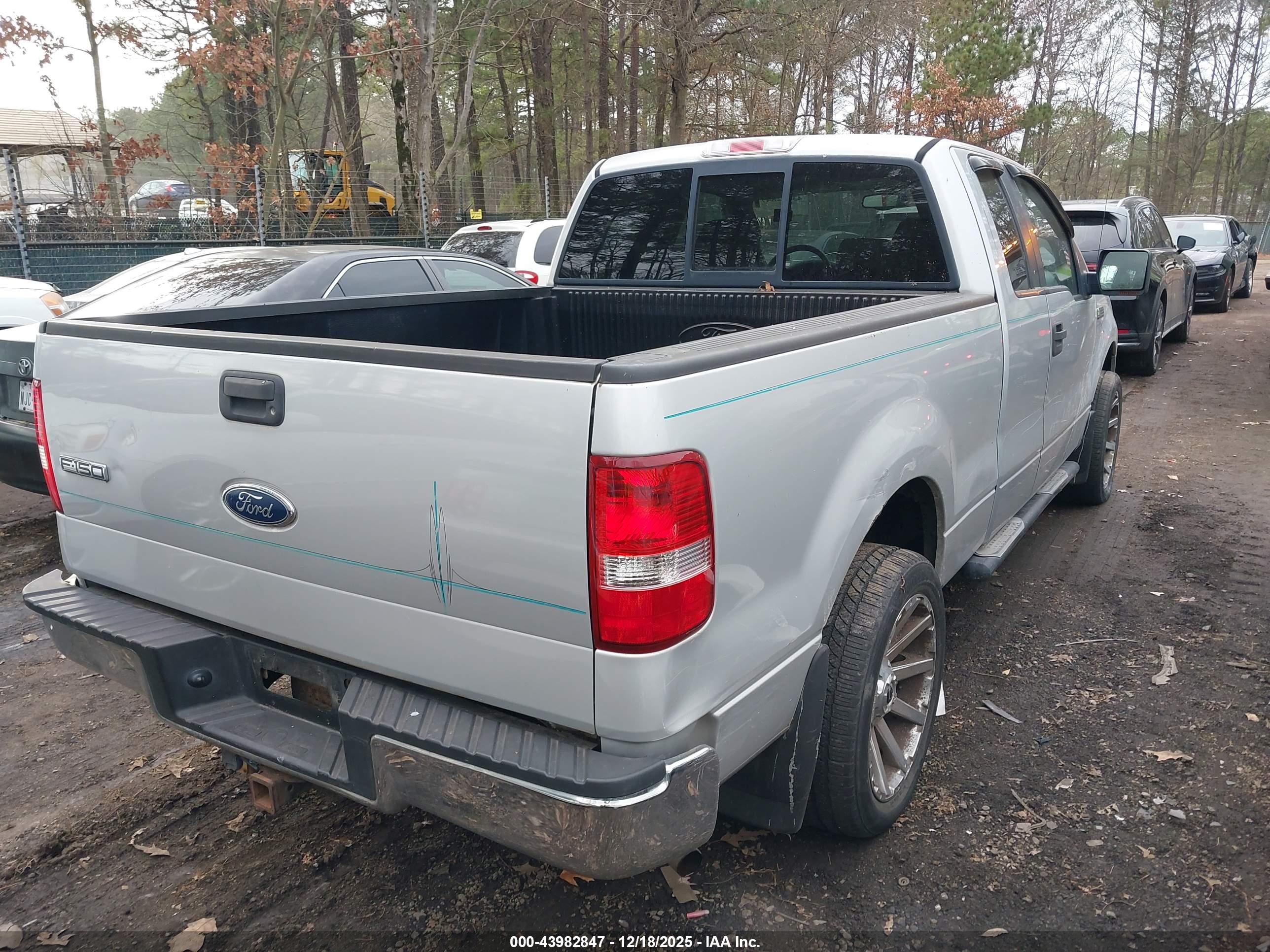 FORD F-150 image 4