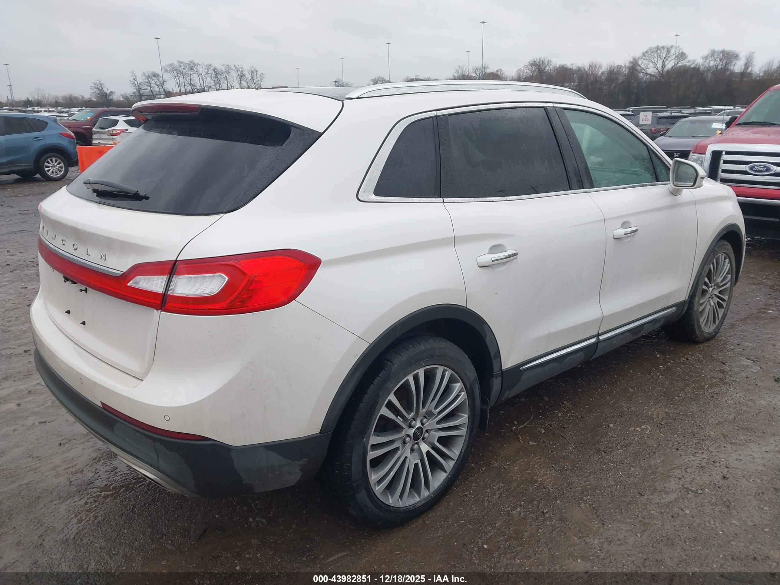LINCOLN MKX image 4
