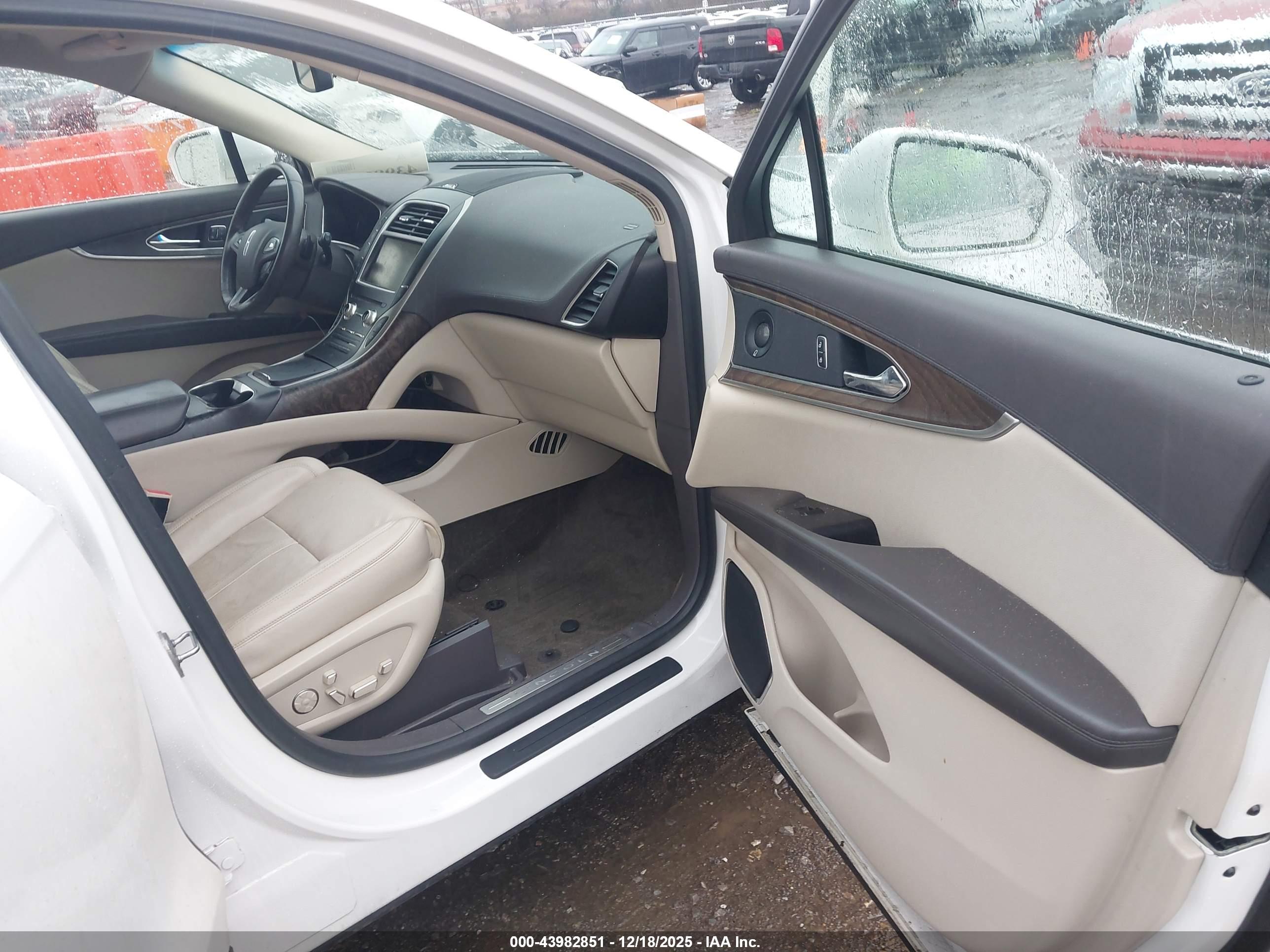 LINCOLN MKX image 5