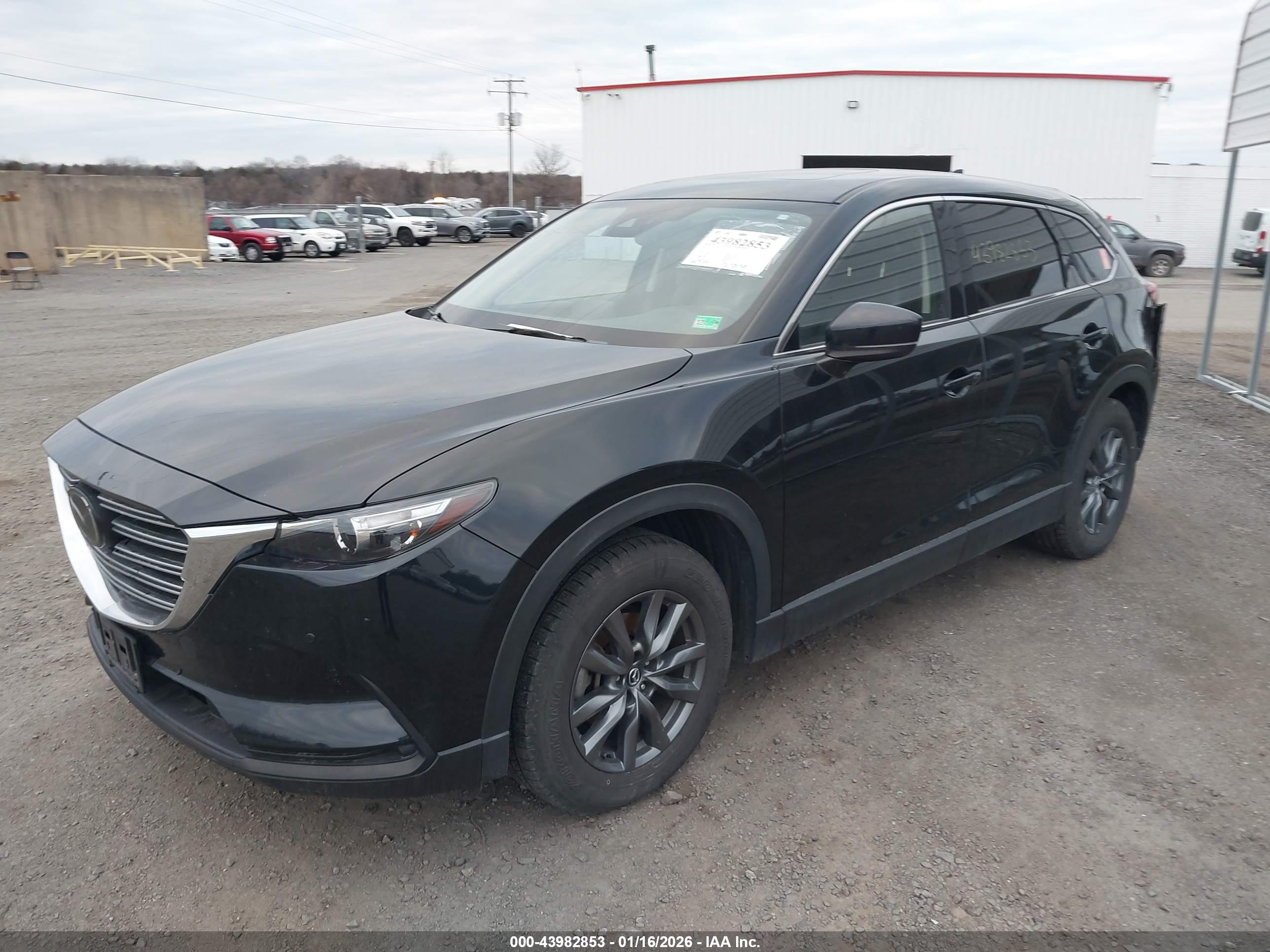 MAZDA CX-9 image 2