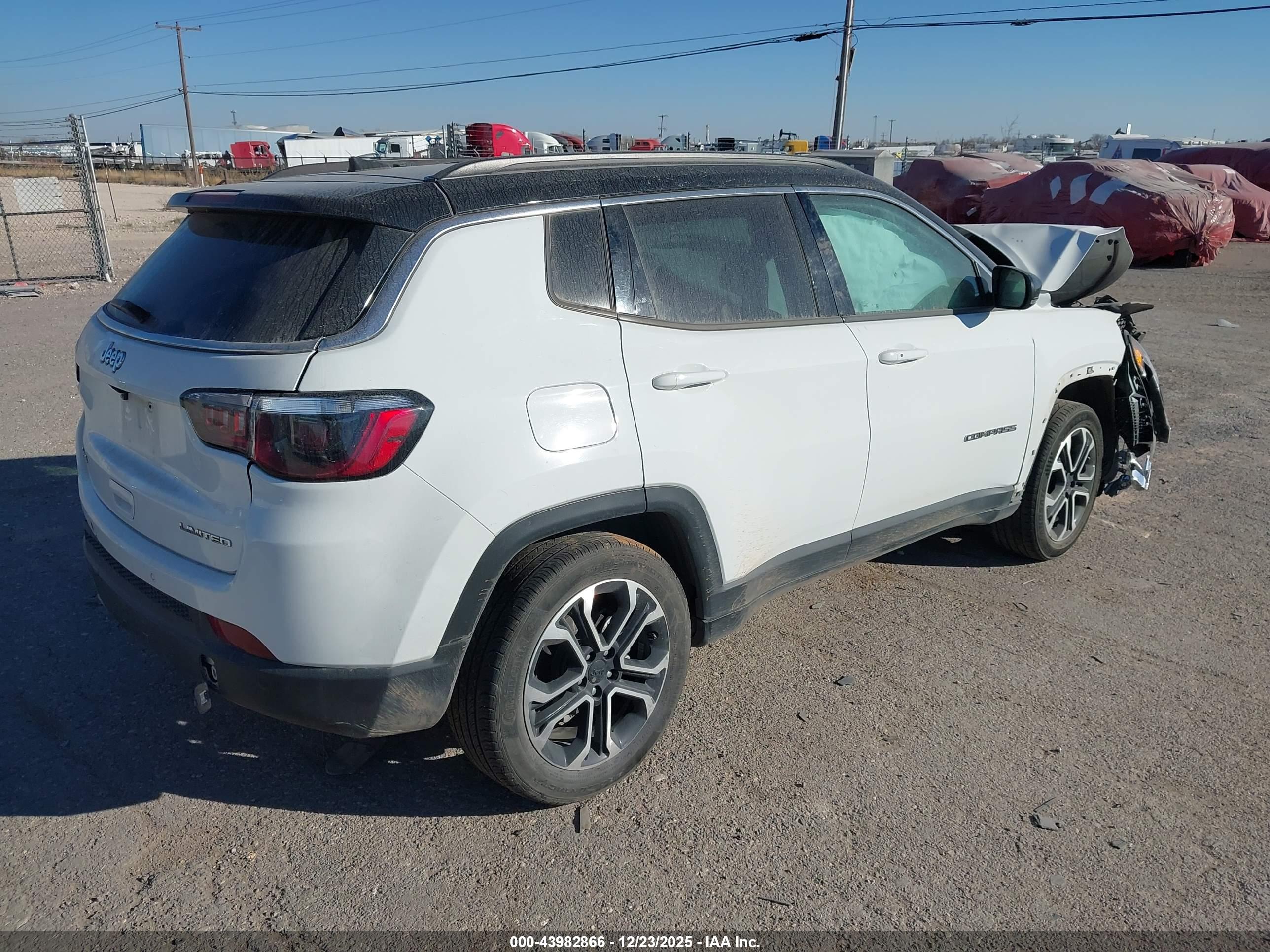 JEEP COMPASS image 4
