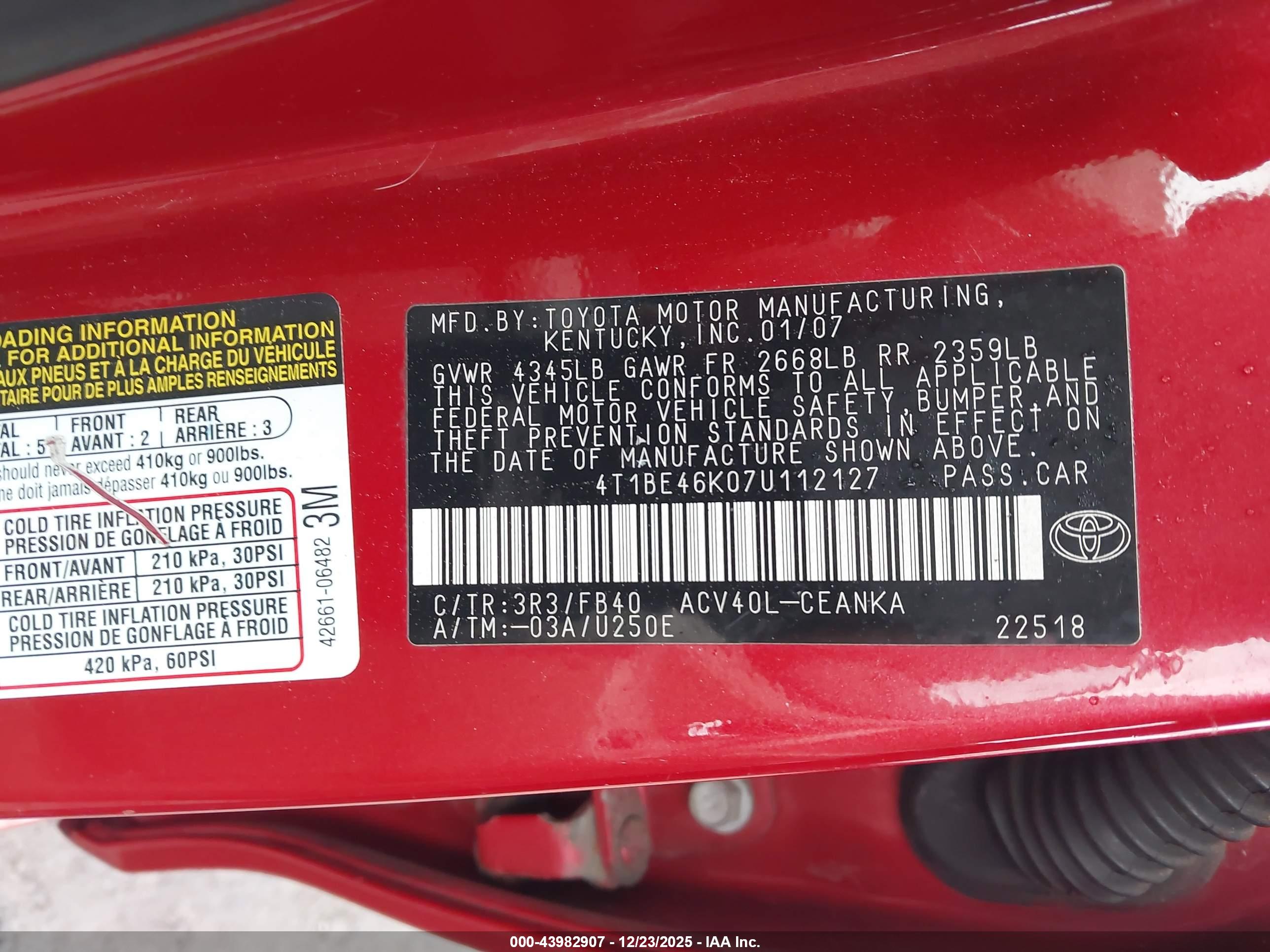 TOYOTA CAMRY image 9