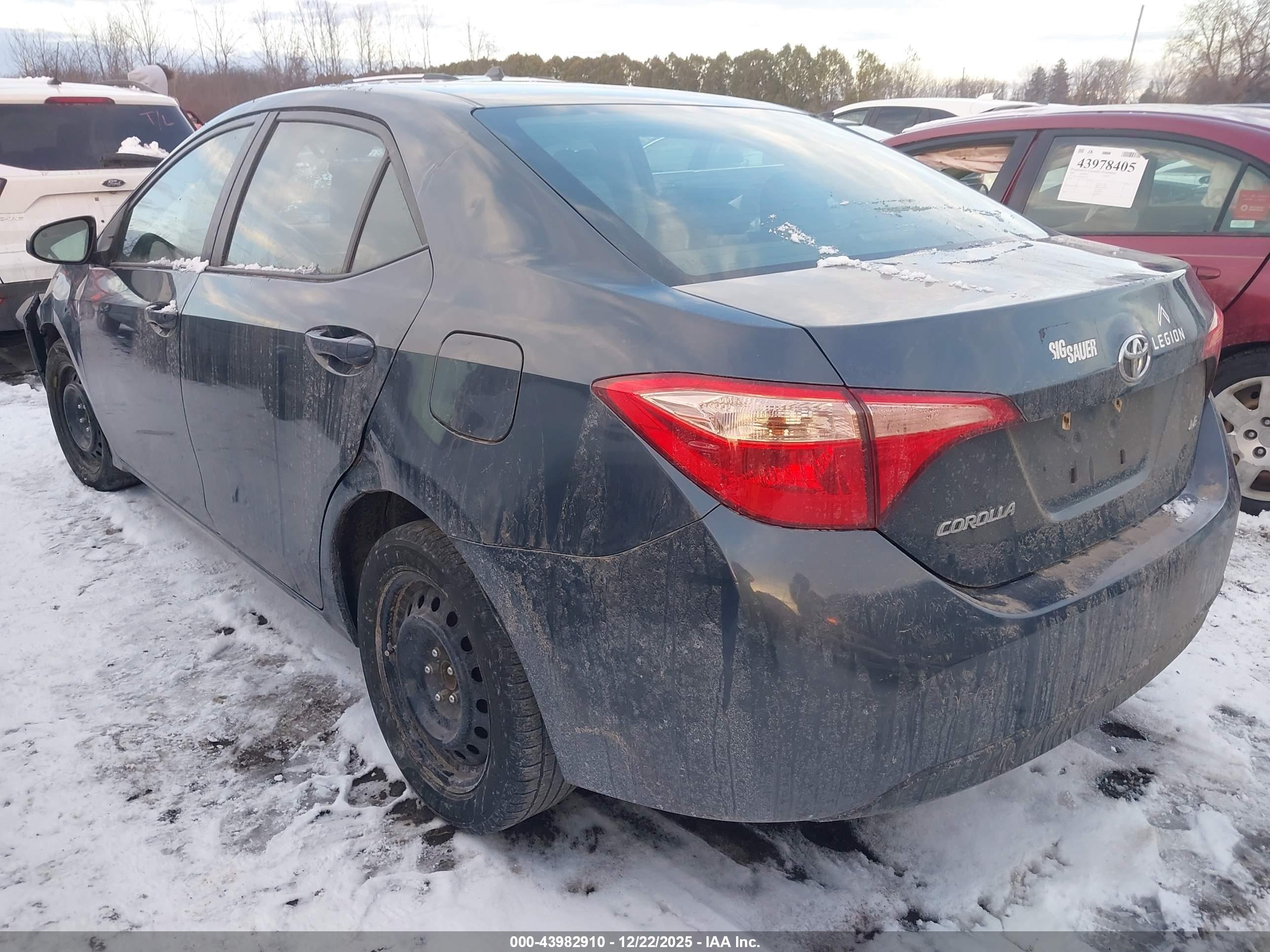 TOYOTA COROLLA image 3