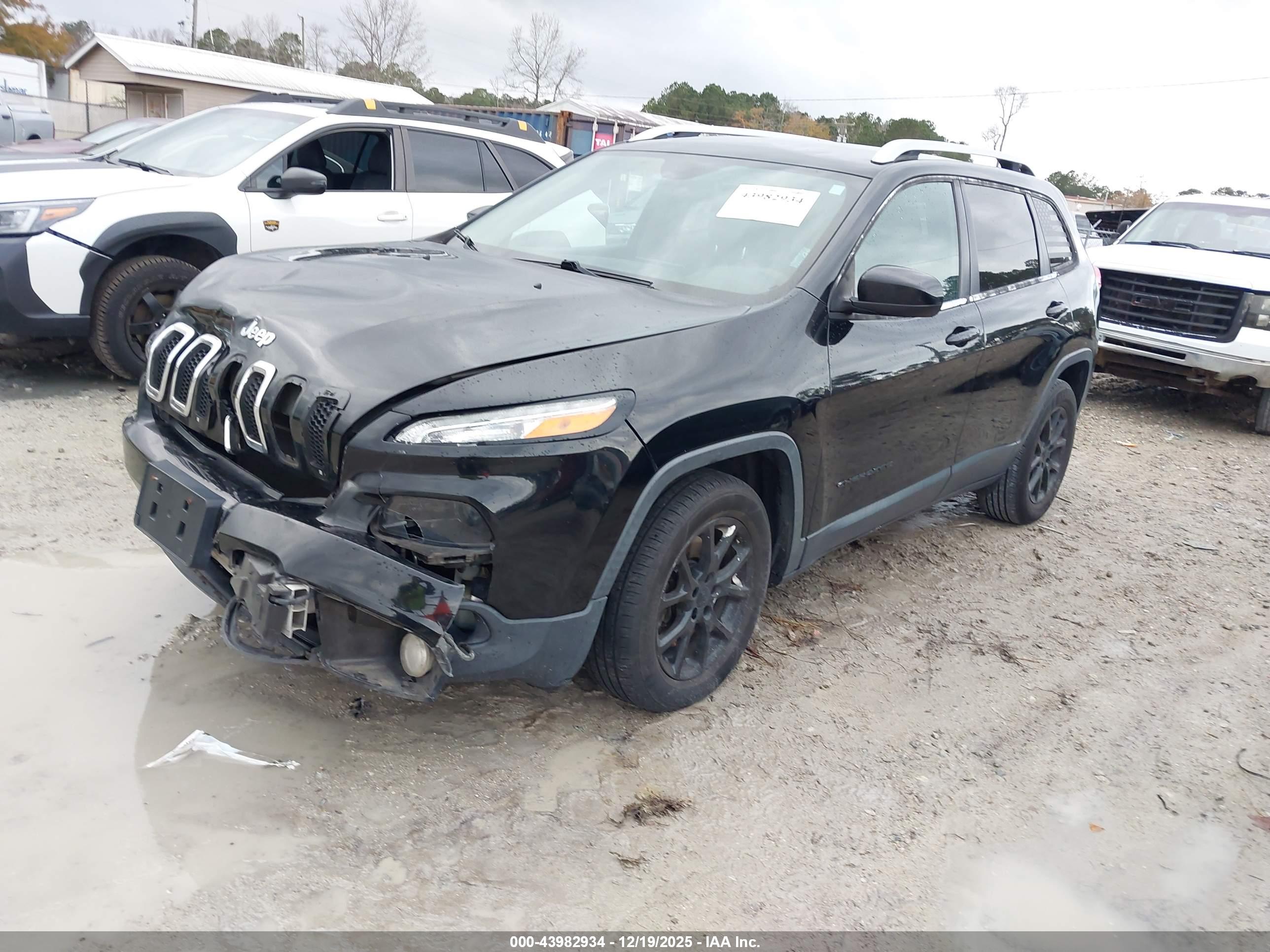 JEEP CHEROKEE image 2