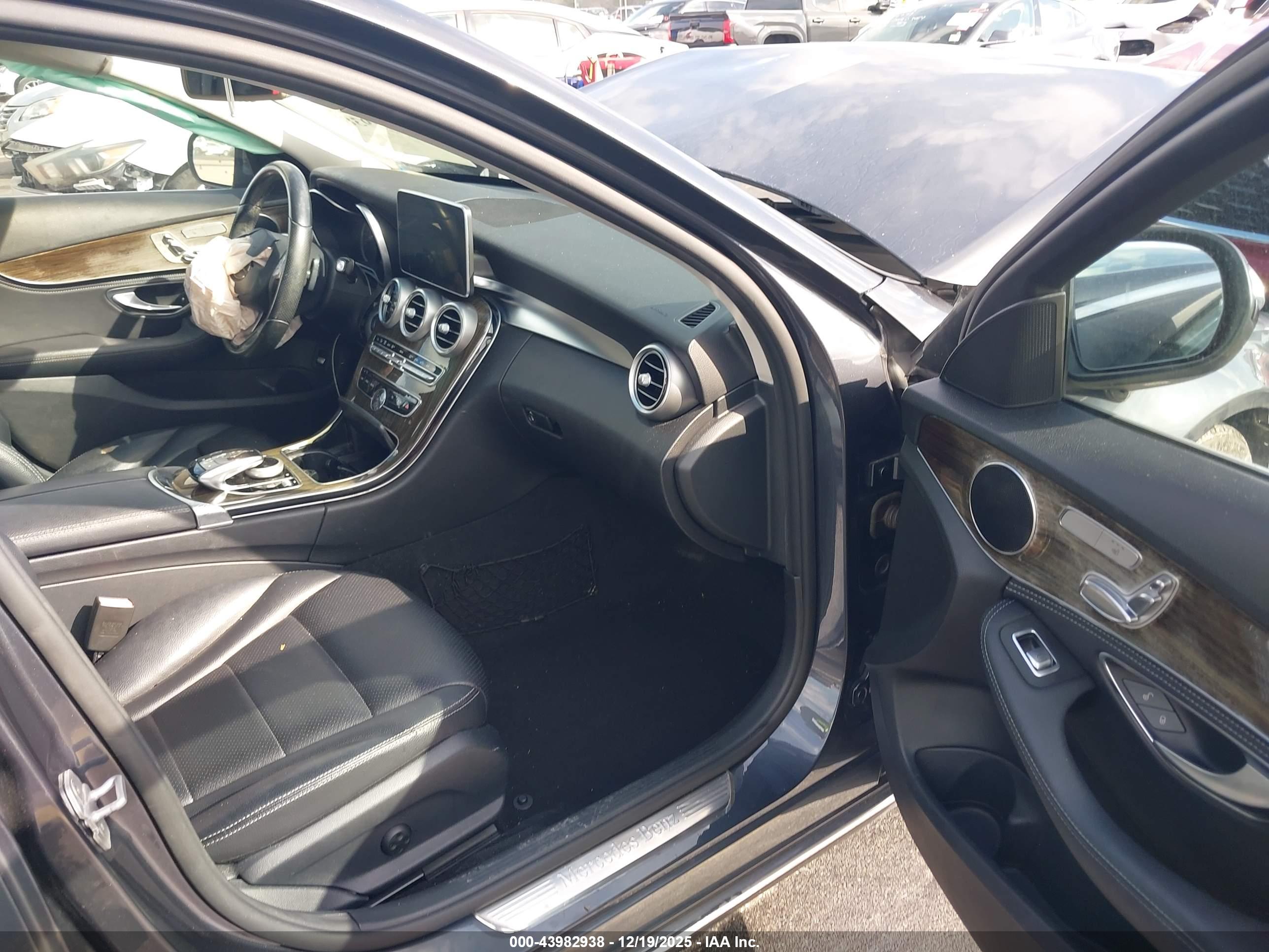 MERCEDES-BENZ C image 5