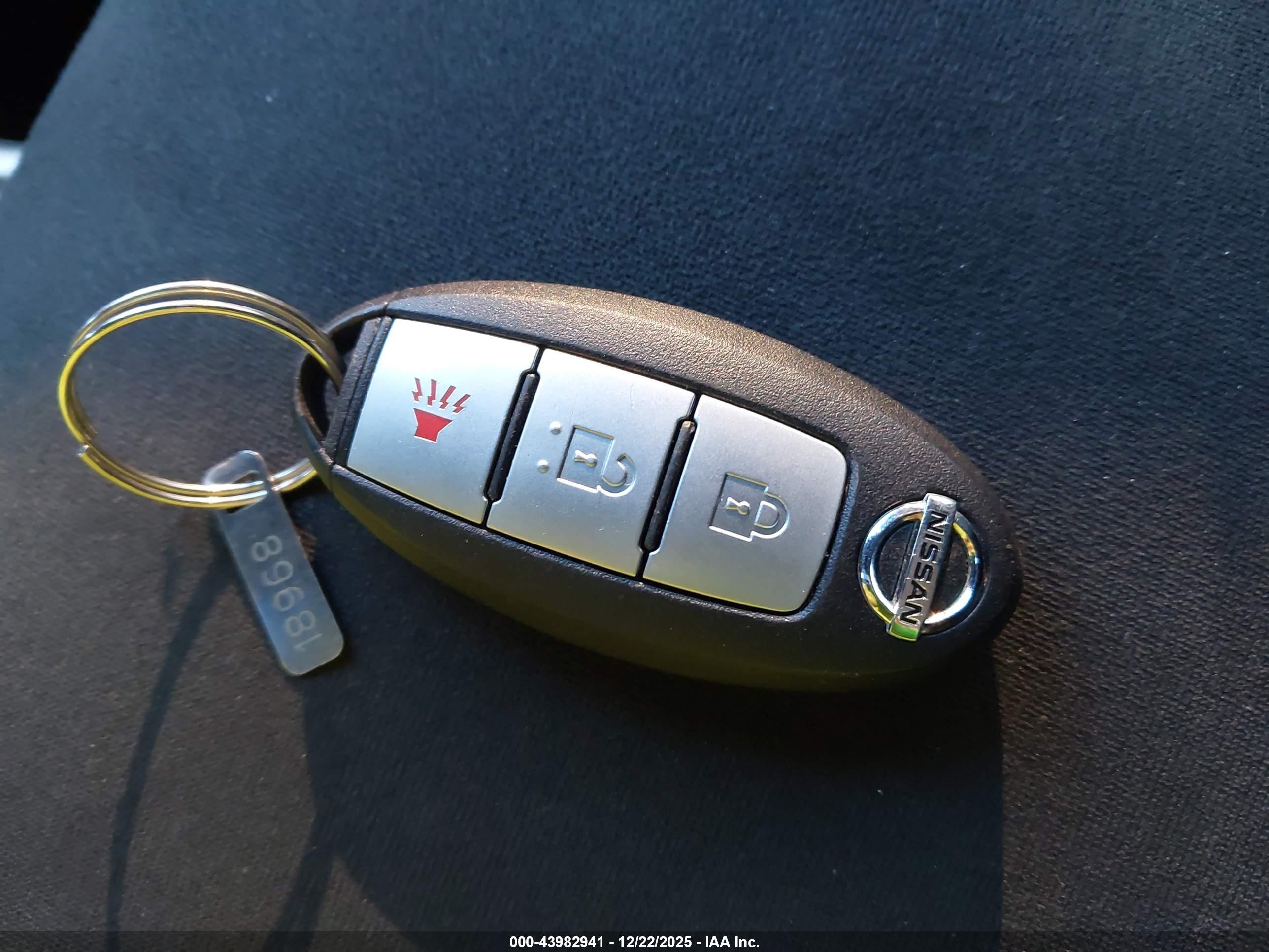 NISSAN PATHFINDER image 11