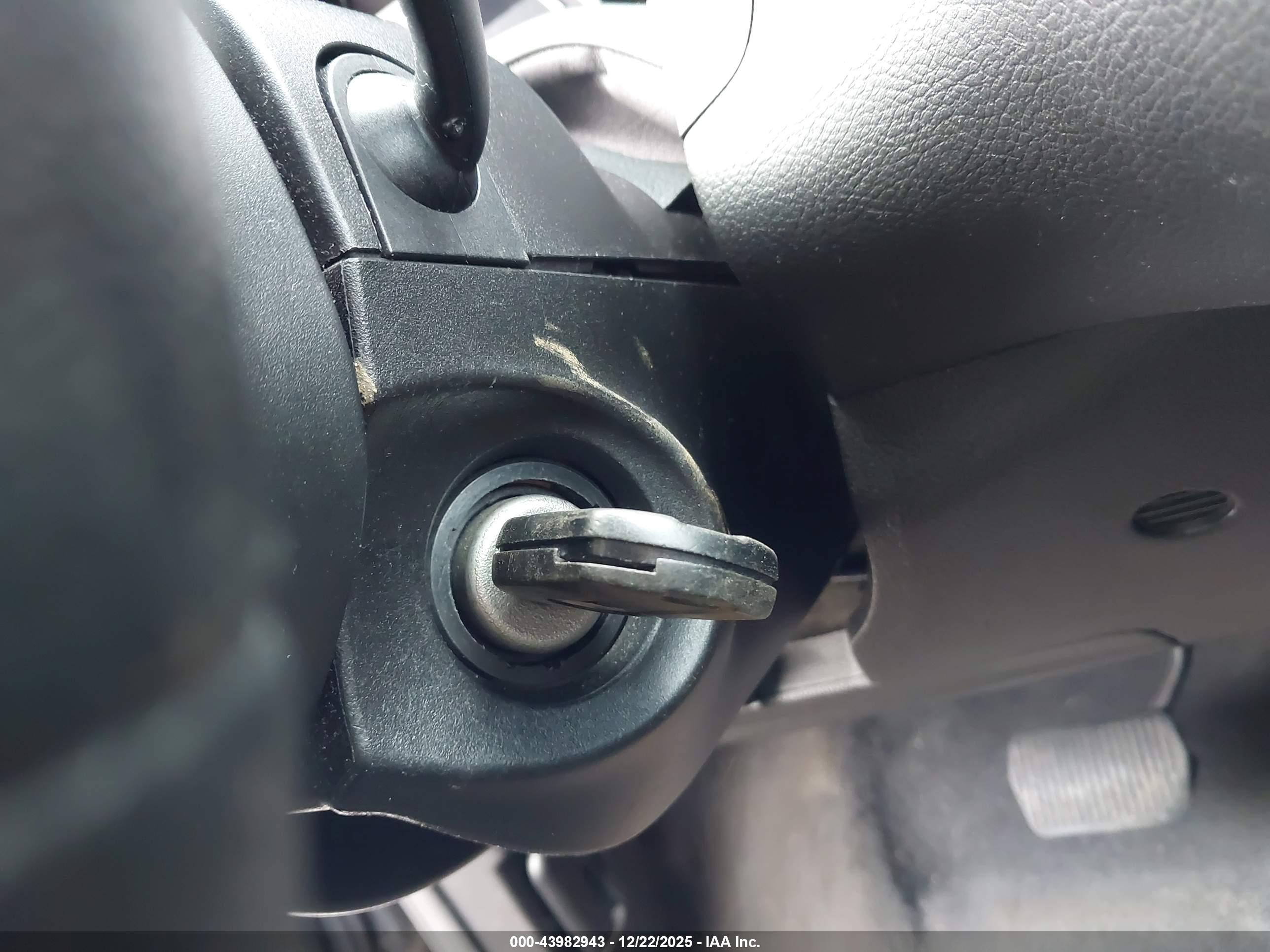FORD FOCUS image 11