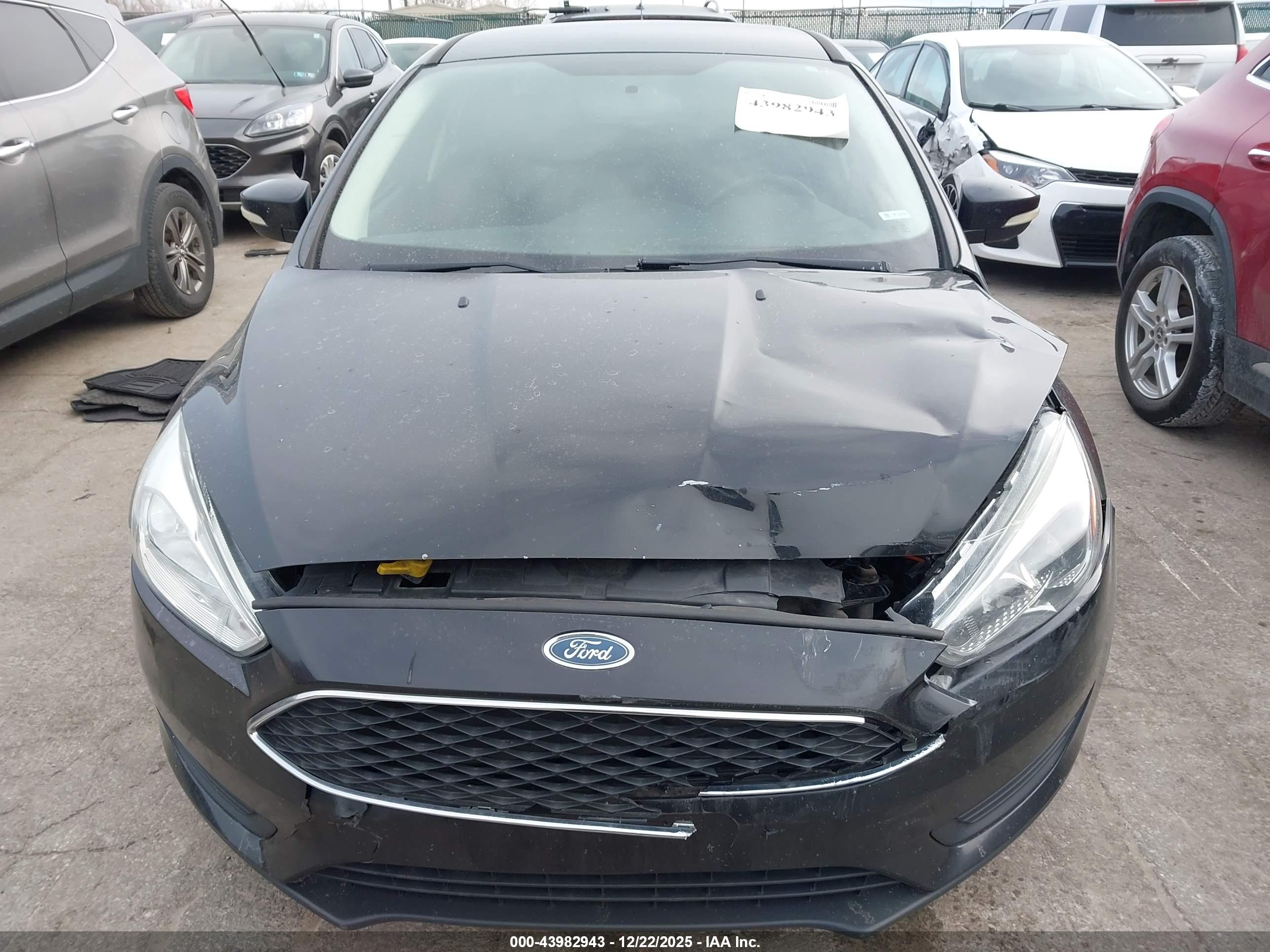 FORD FOCUS image 6
