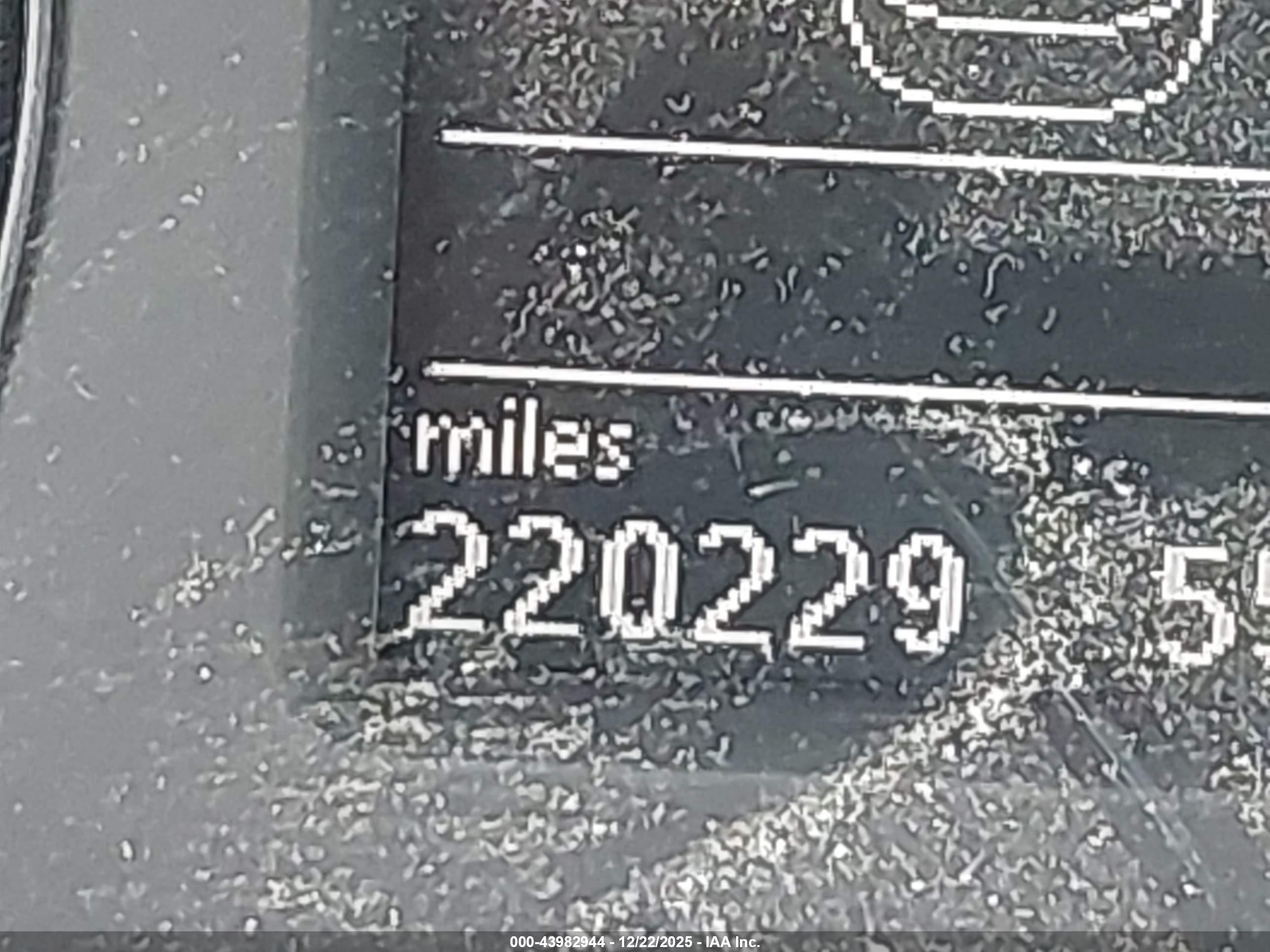 VOLKSWAGEN PASSAT image 7