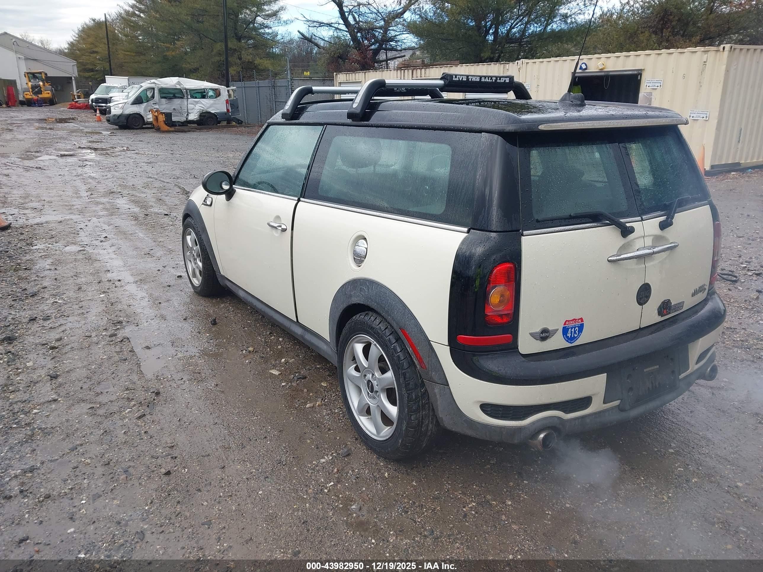 MINI COOPER image 3