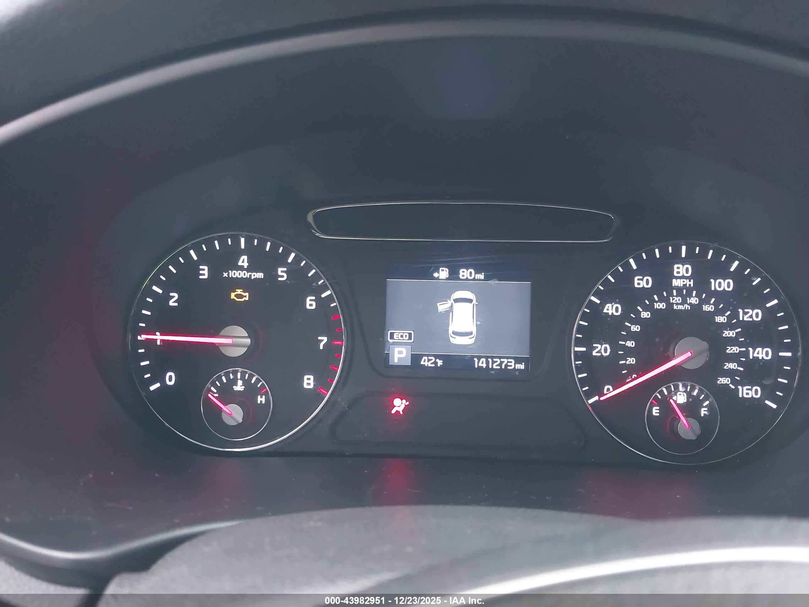 KIA SORENTO image 7