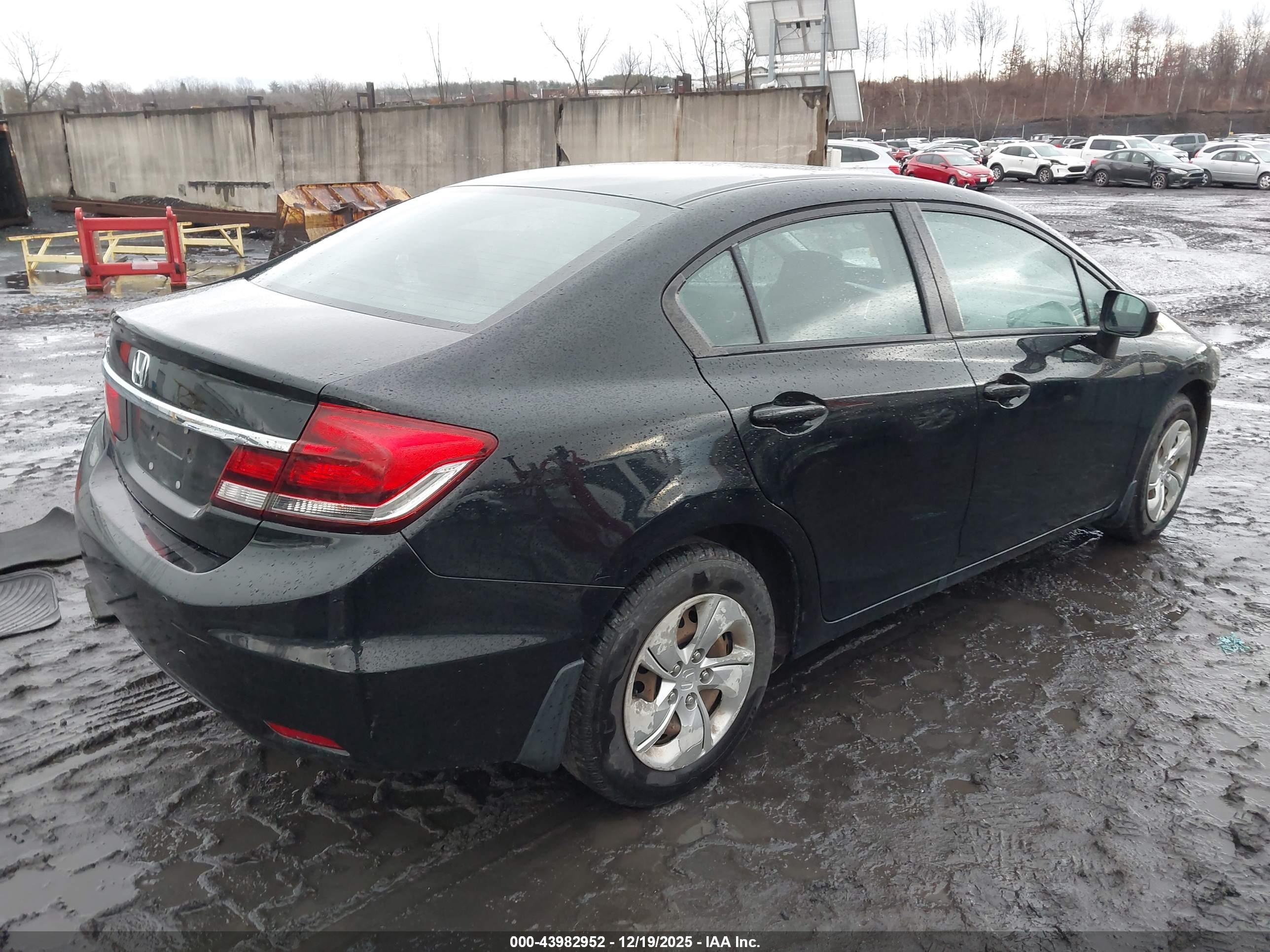 HONDA CIVIC image 4