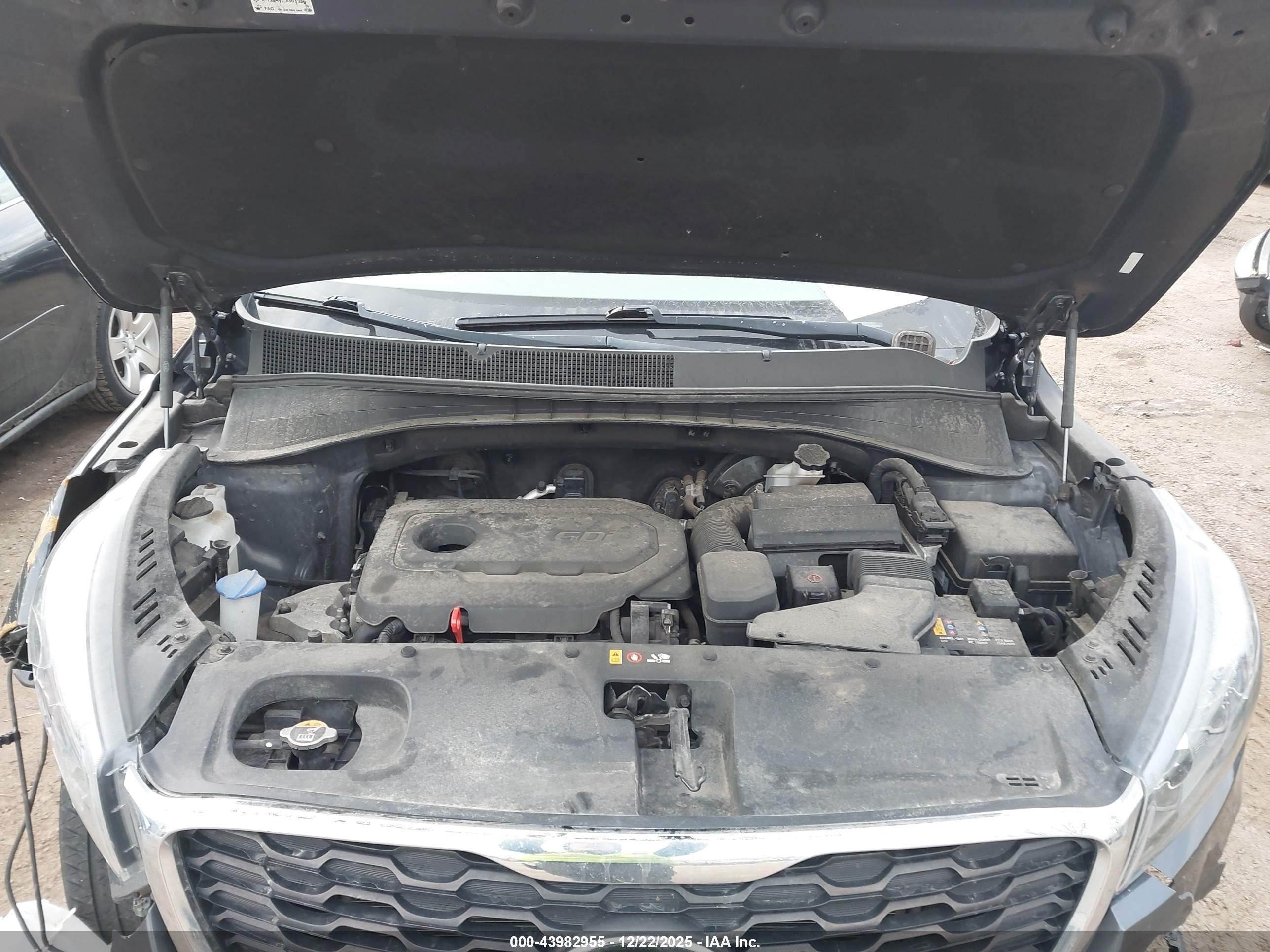KIA SORENTO image 10
