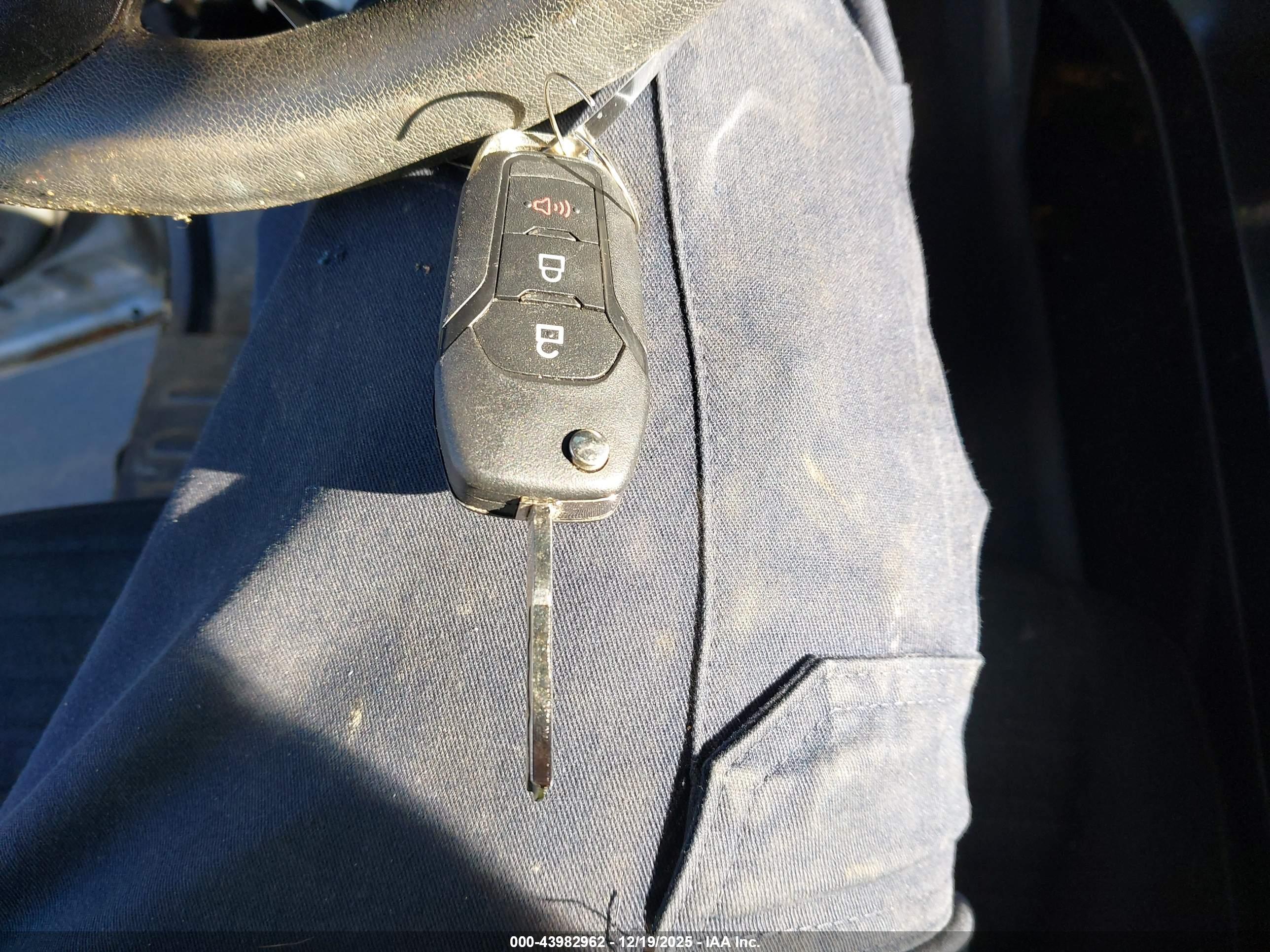 FORD F-150 image 11