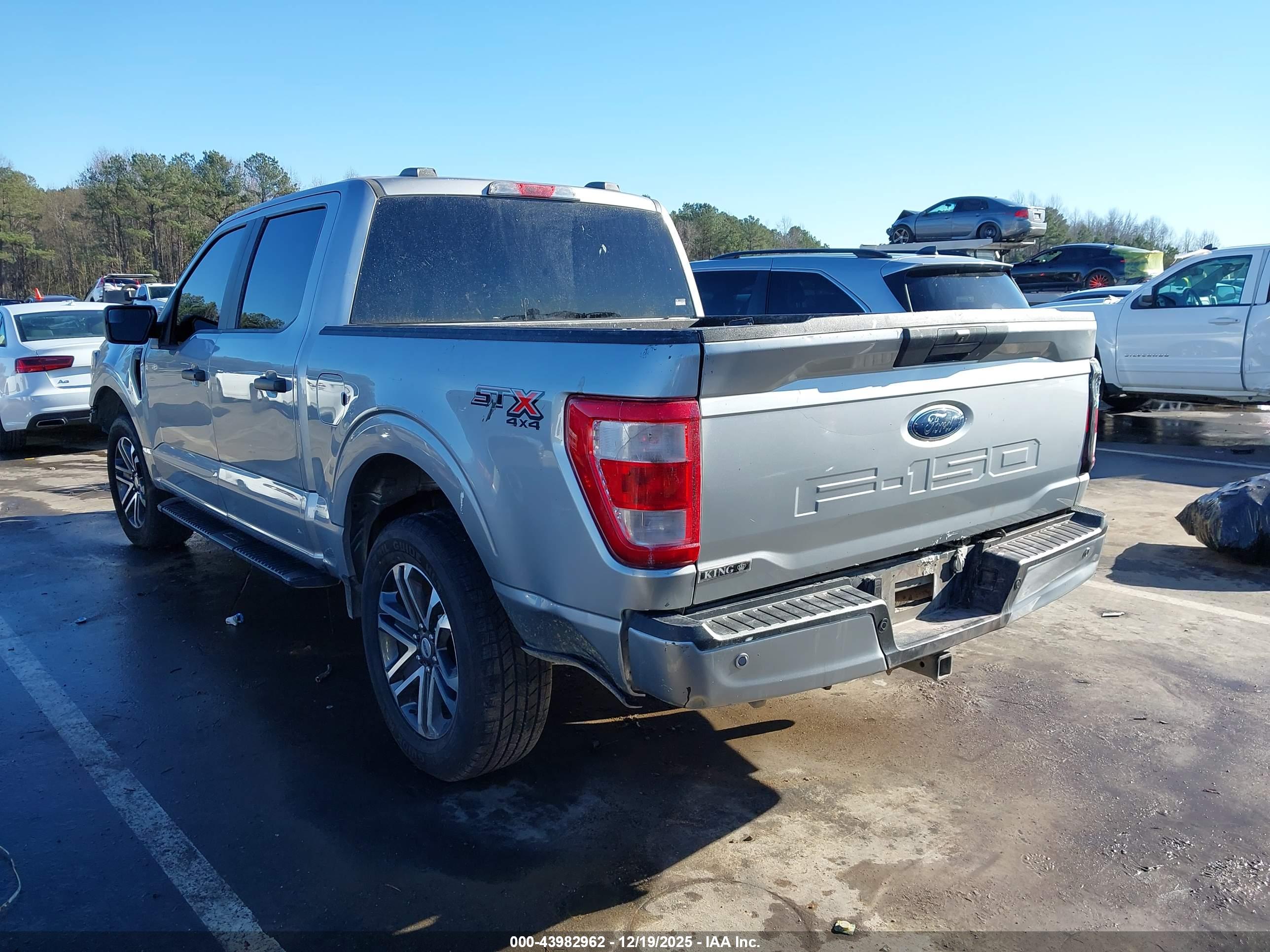 FORD F-150 image 3