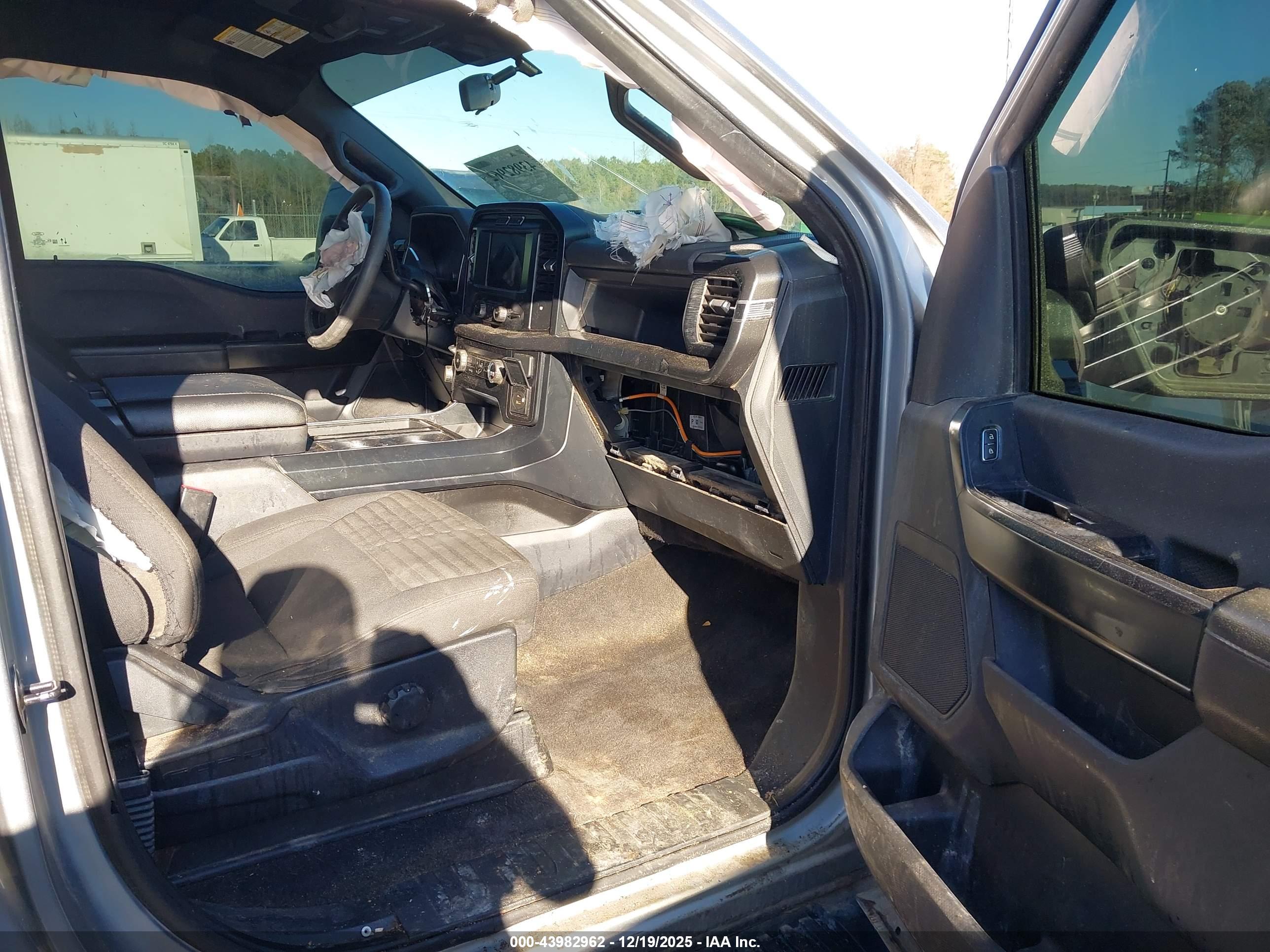 FORD F-150 image 5