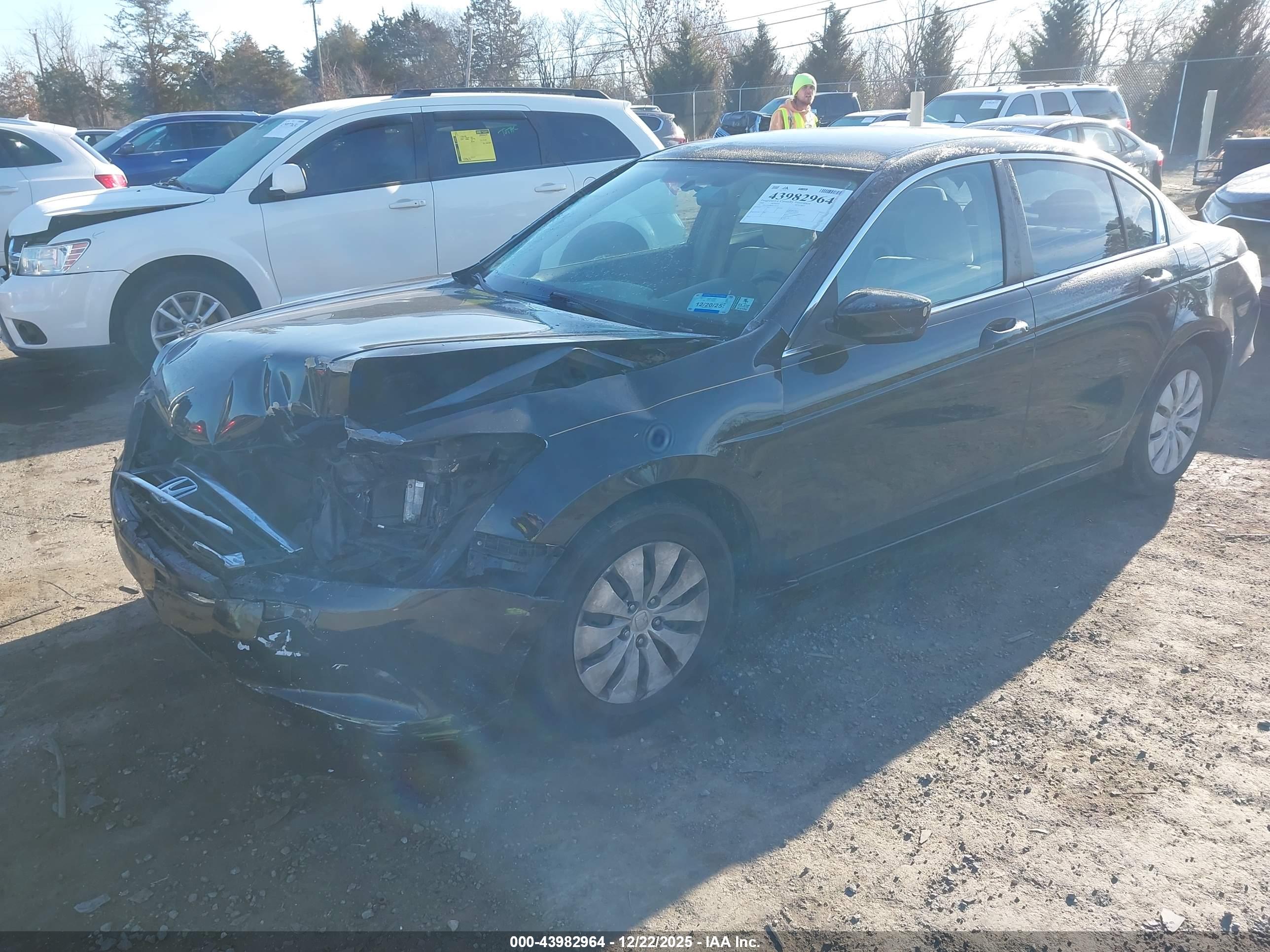 HONDA ACCORD image 2