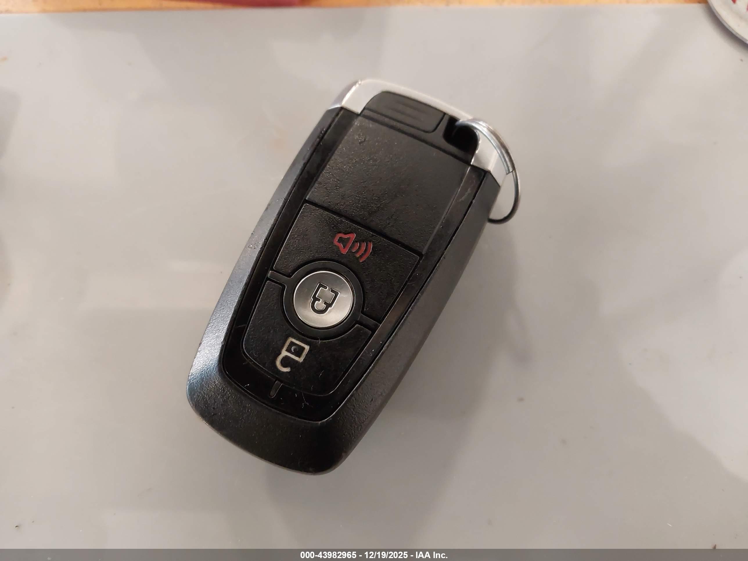 FORD EDGE image 11
