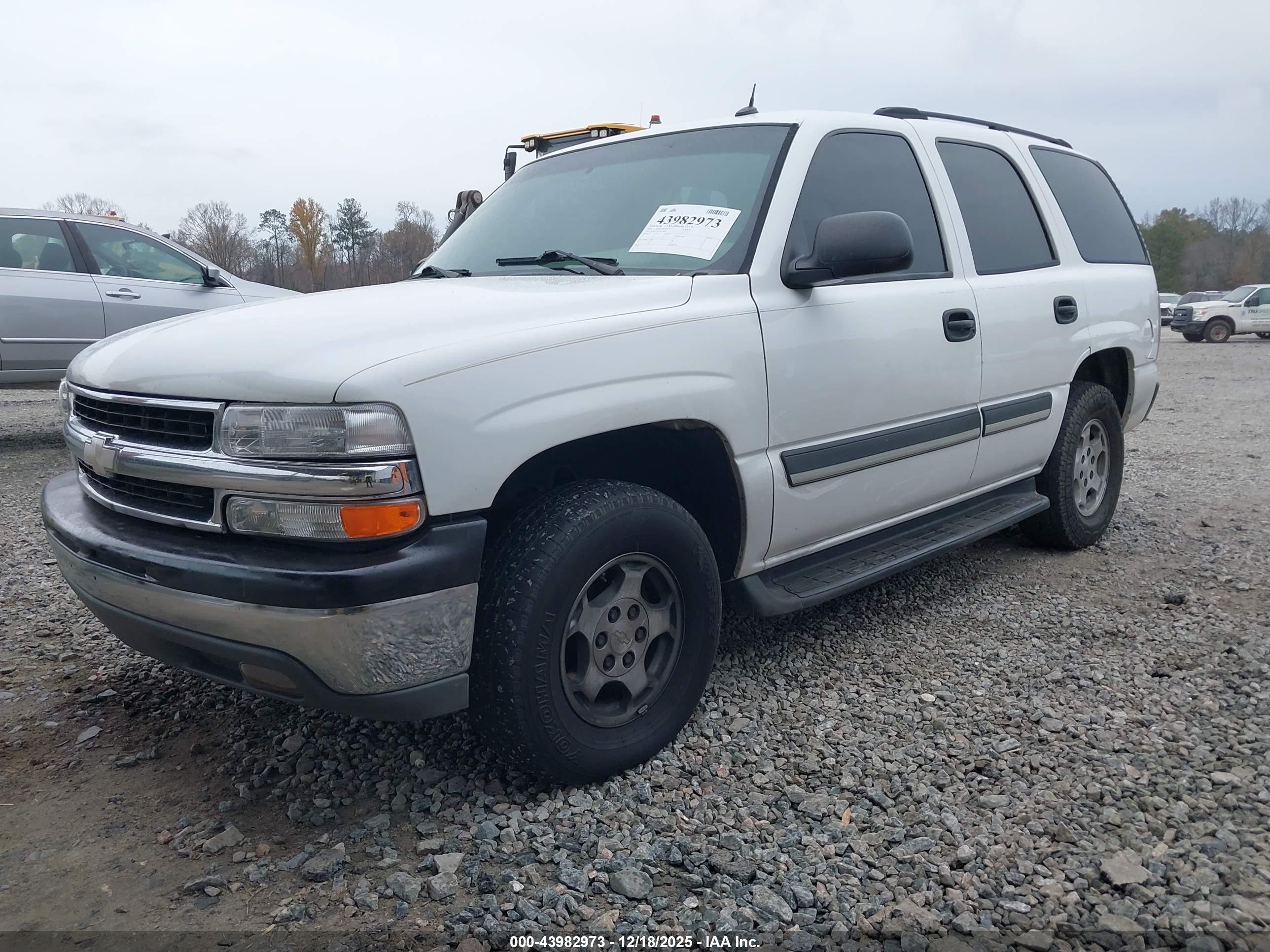 CHEVROLET TAHOE image 2