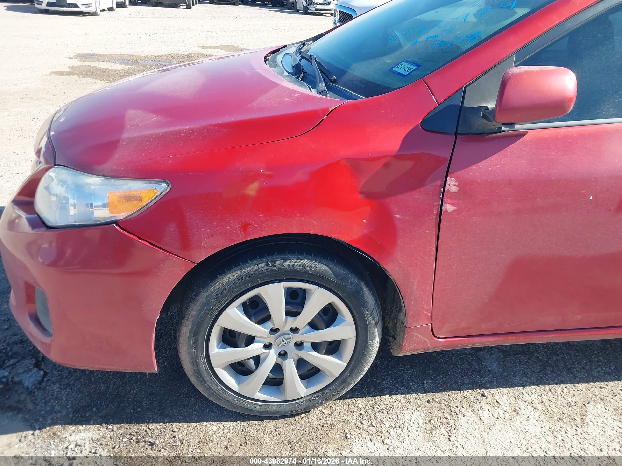 TOYOTA COROLLA image 6