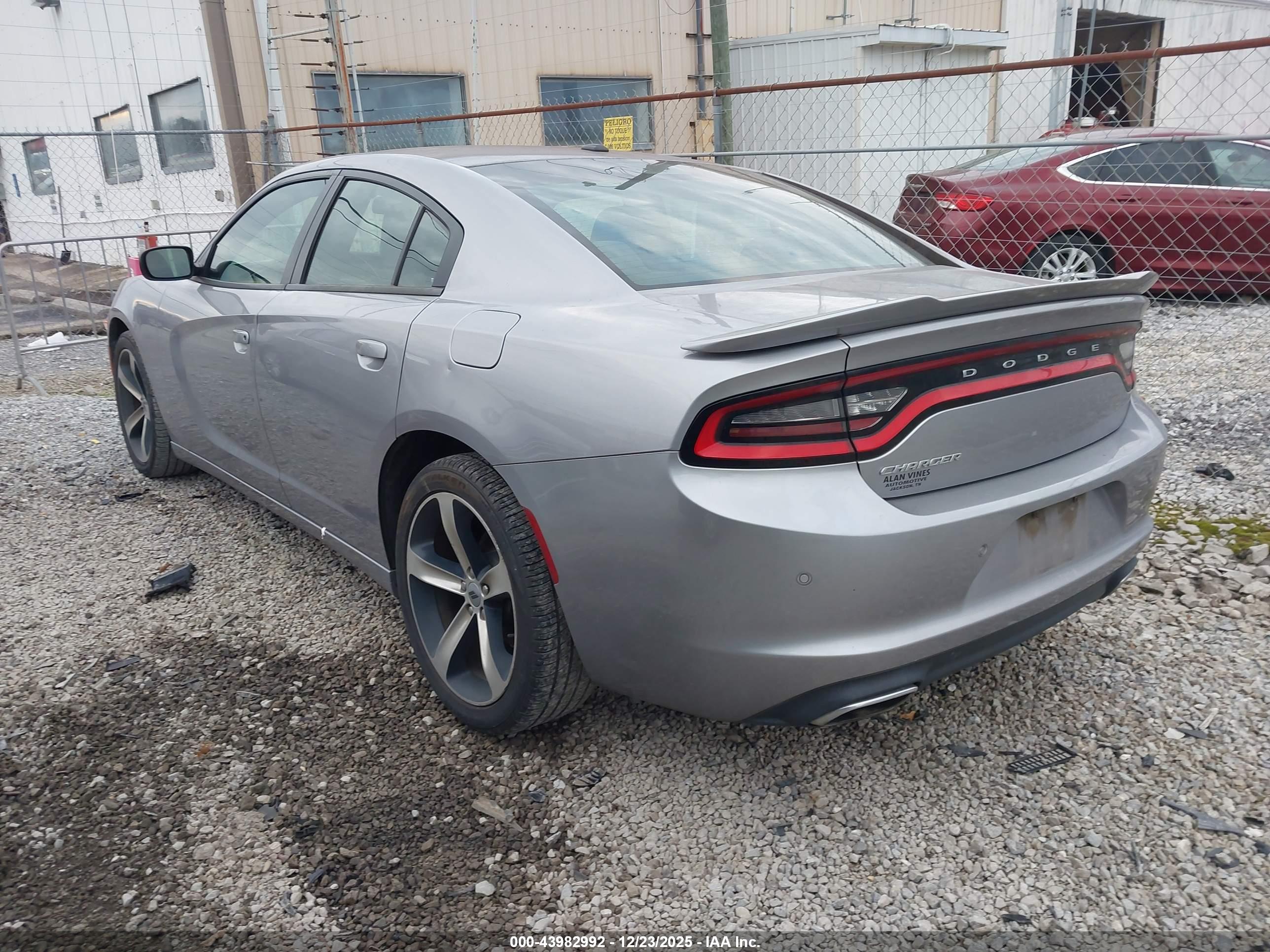 DODGE CHARGER image 3