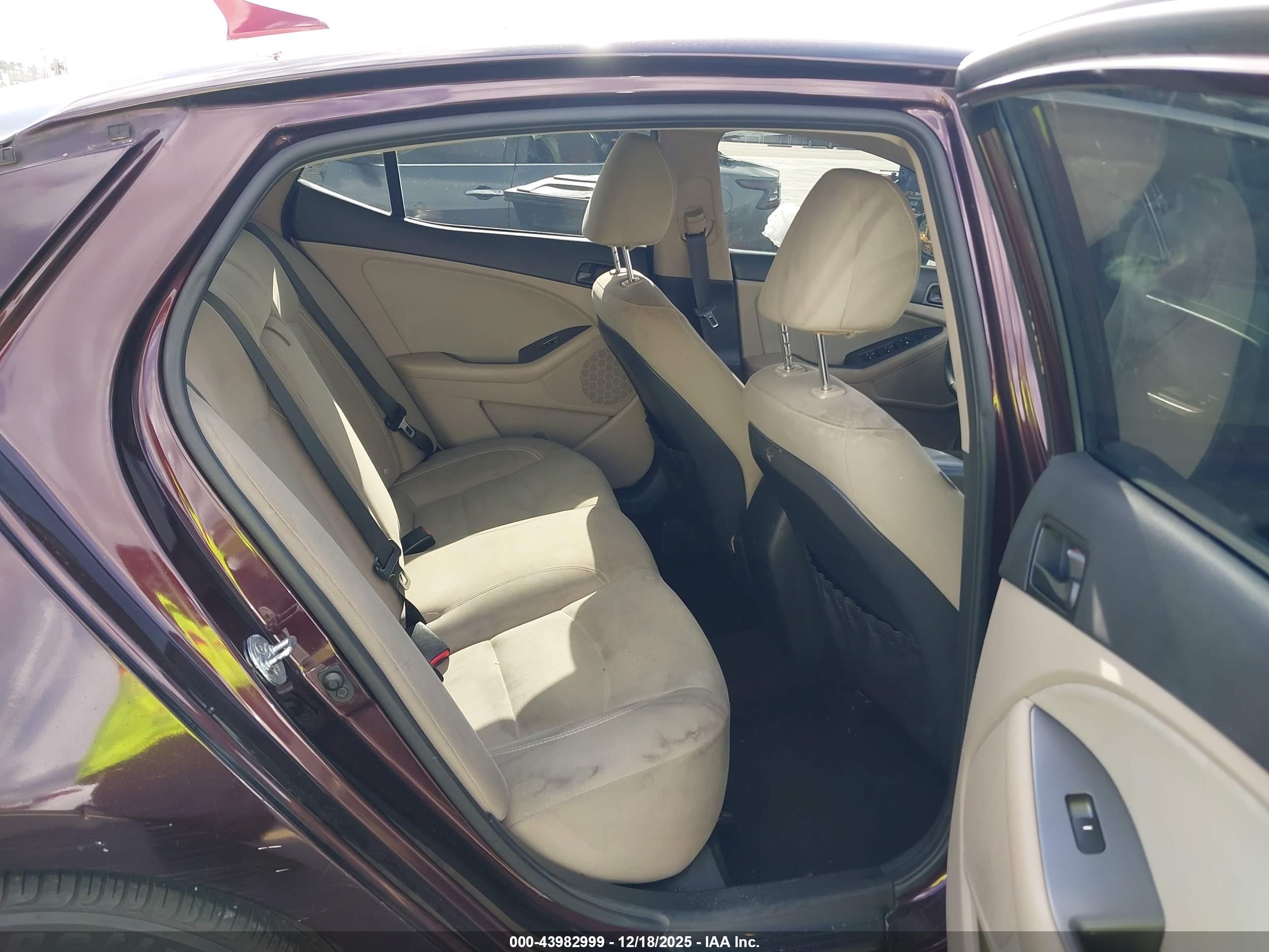 KIA OPTIMA image 8