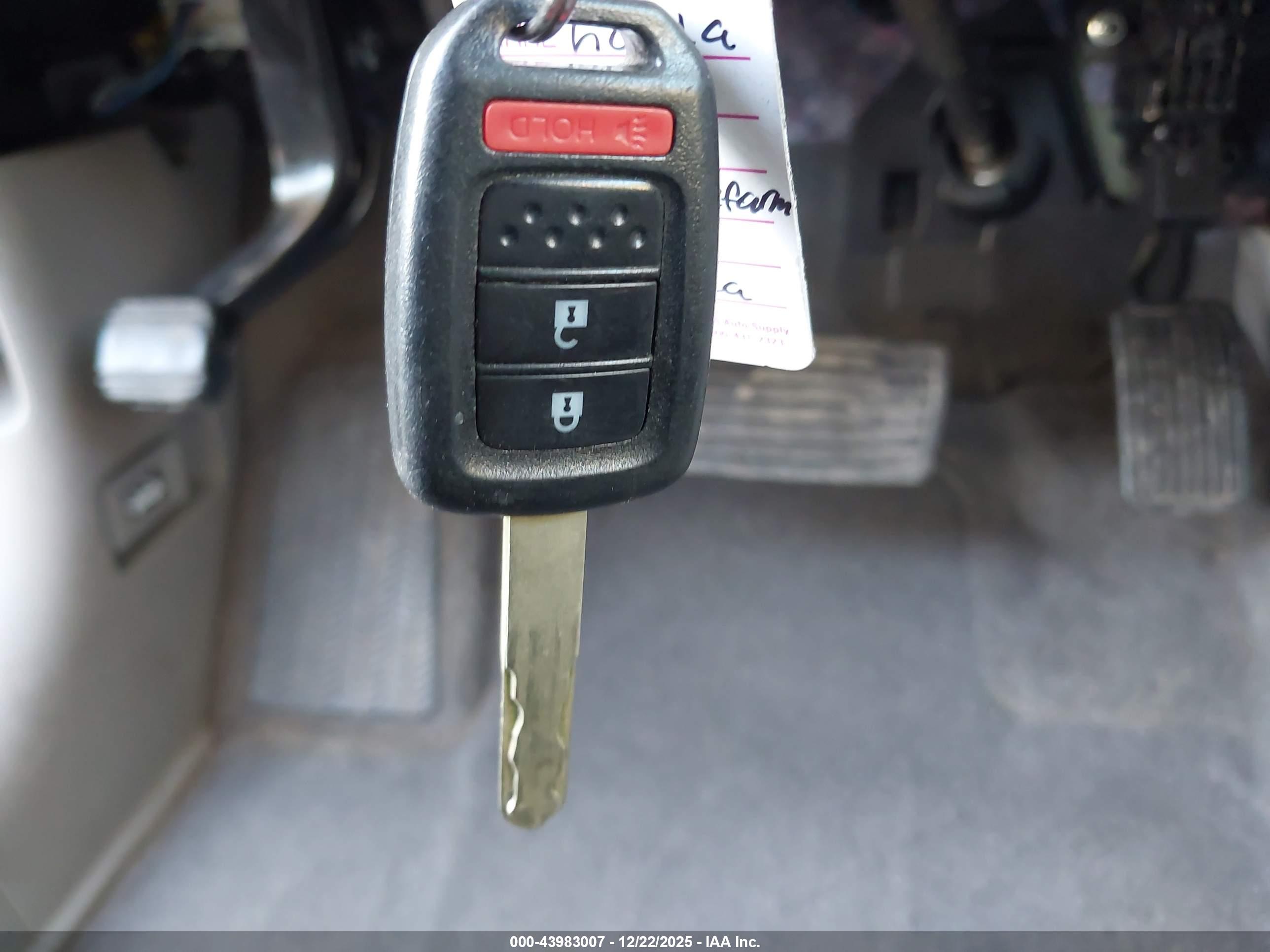 HONDA CR-V image 11