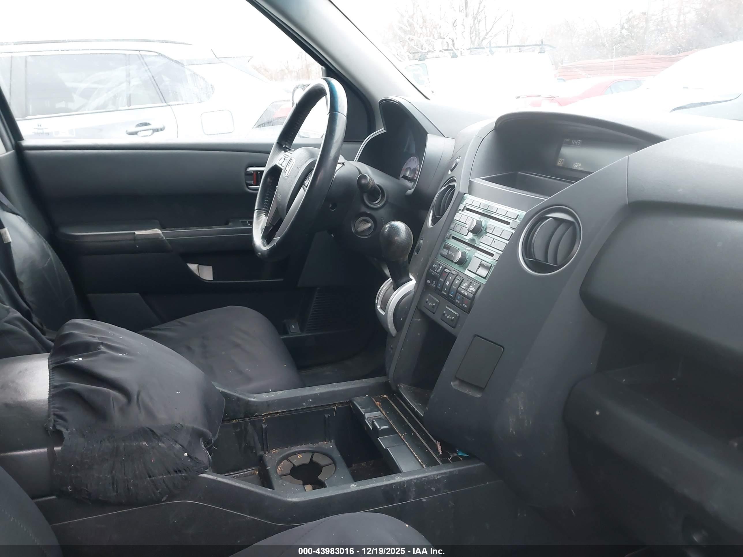 HONDA PILOT image 5