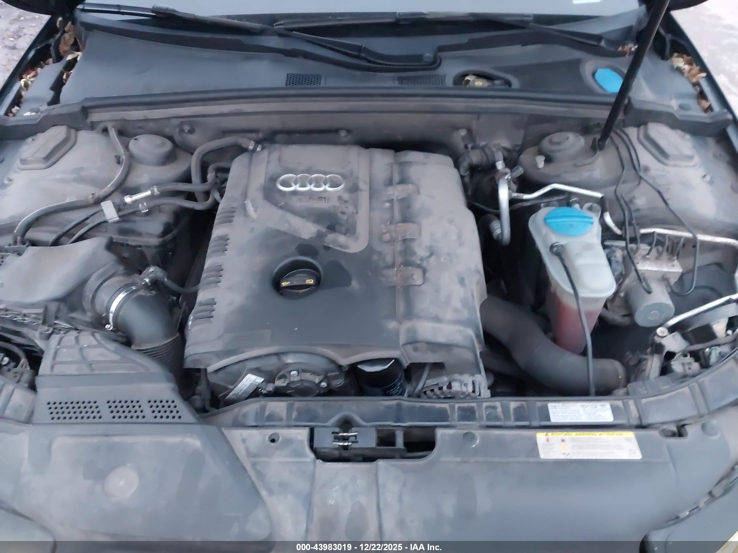 AUDI A4 image 10