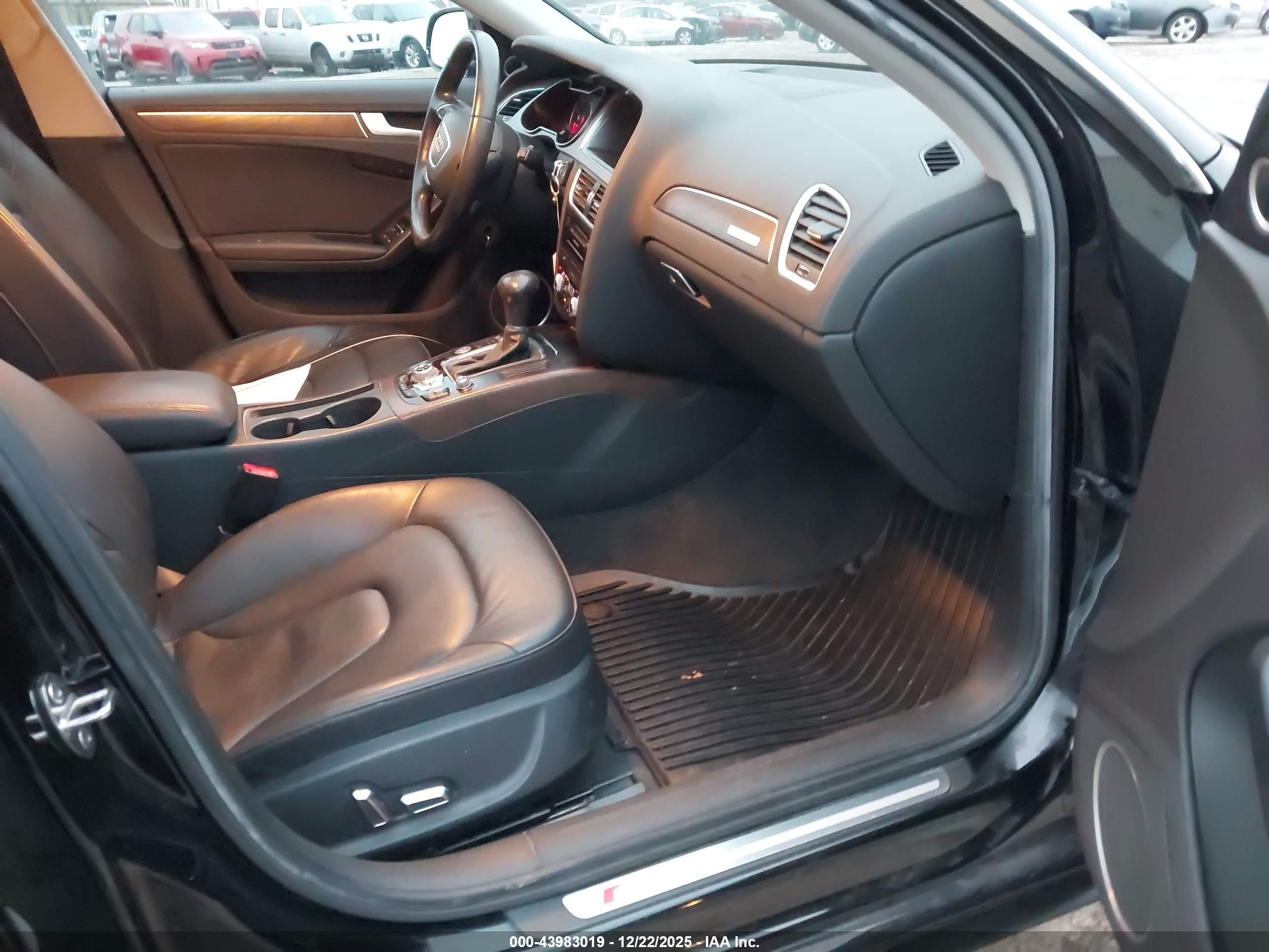 AUDI A4 image 5