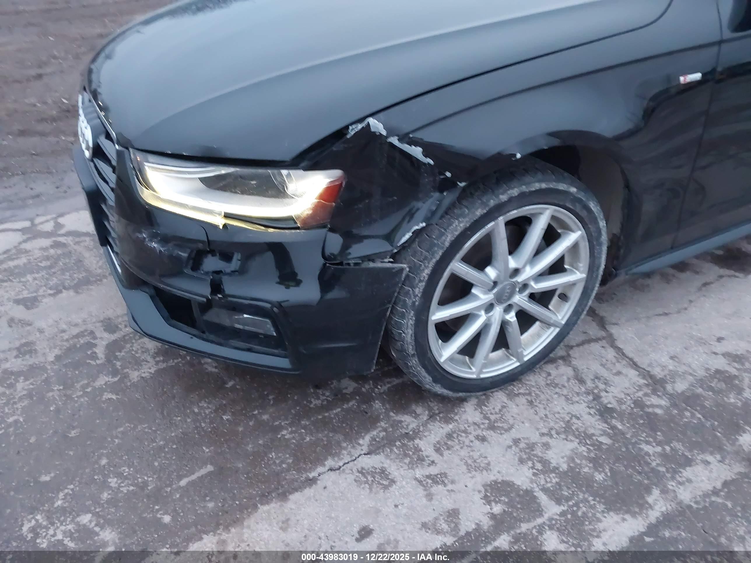 AUDI A4 image 6