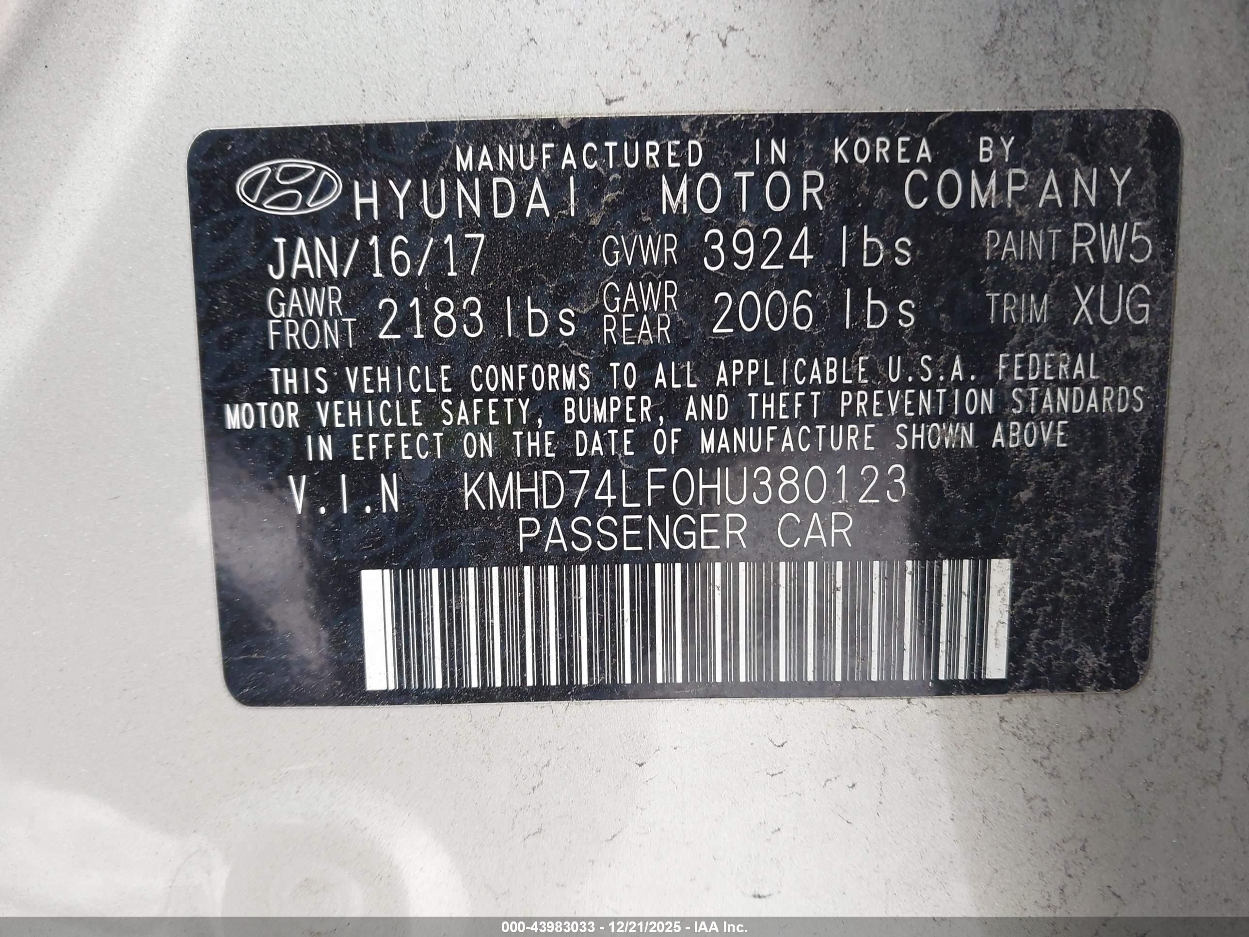 HYUNDAI ELANTRA image 9