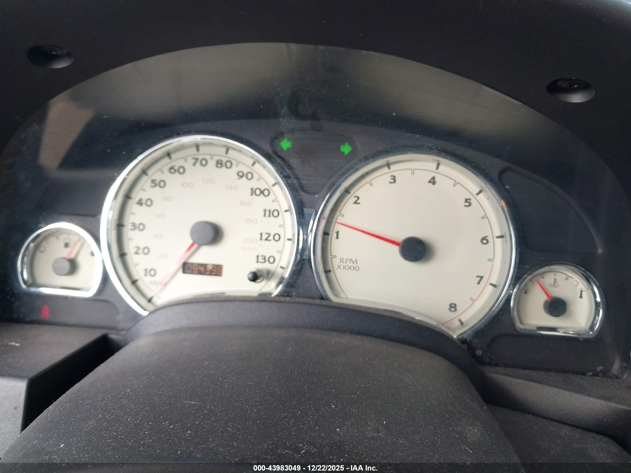 SATURN VUE image 7