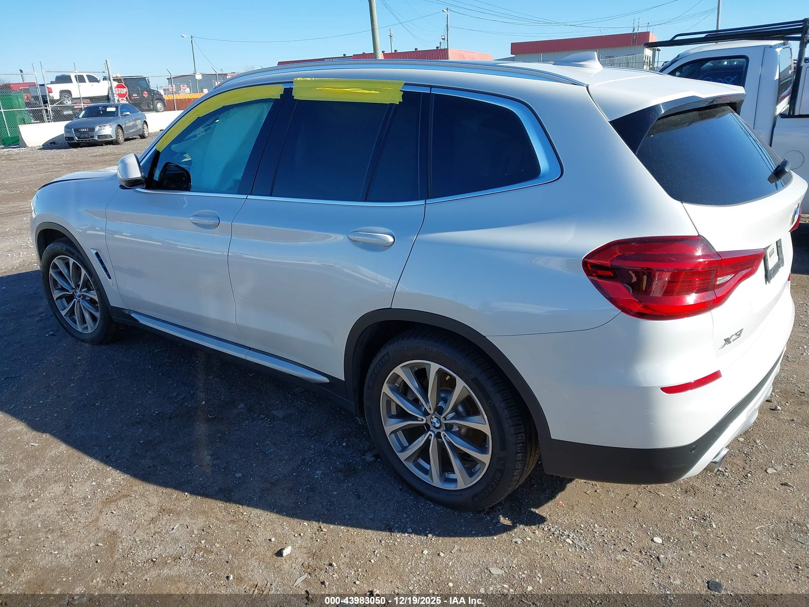 BMW X3 image 3