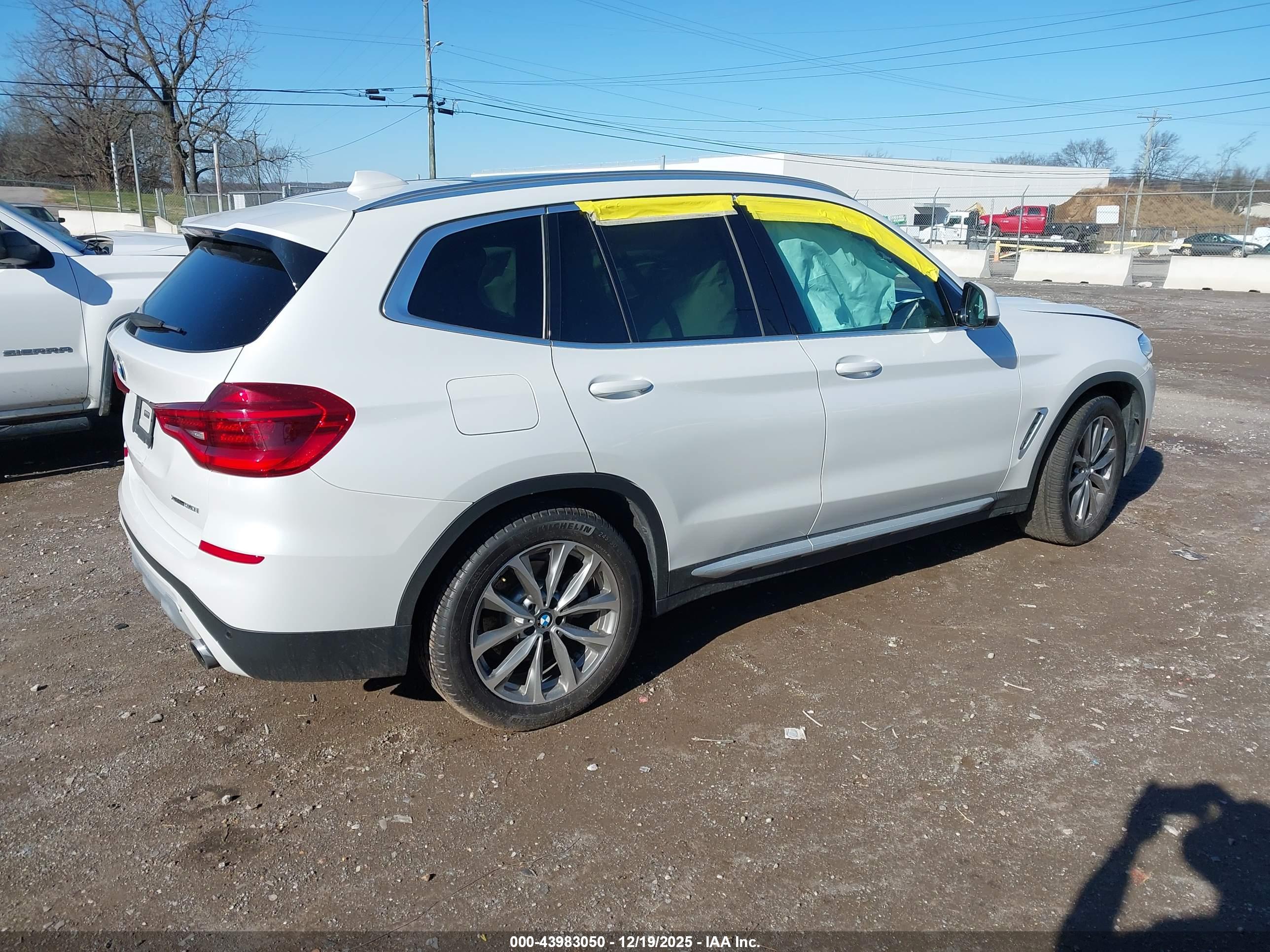 BMW X3 image 4