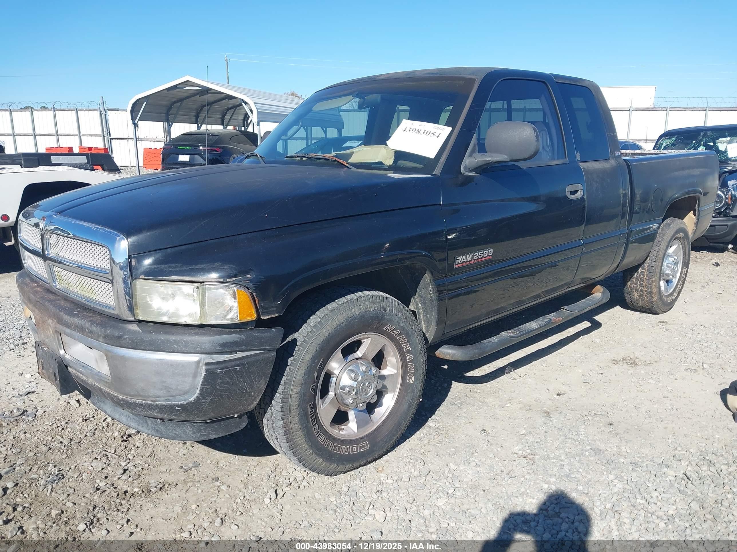 DODGE RAM image 2