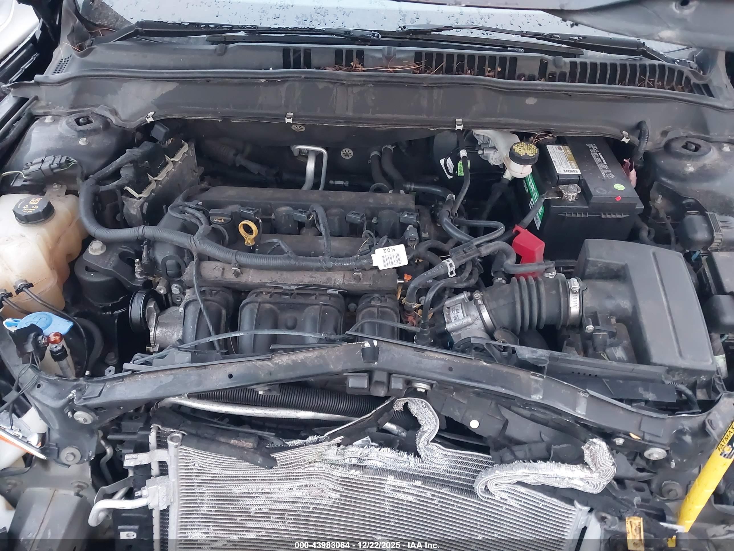 FORD FUSION image 10