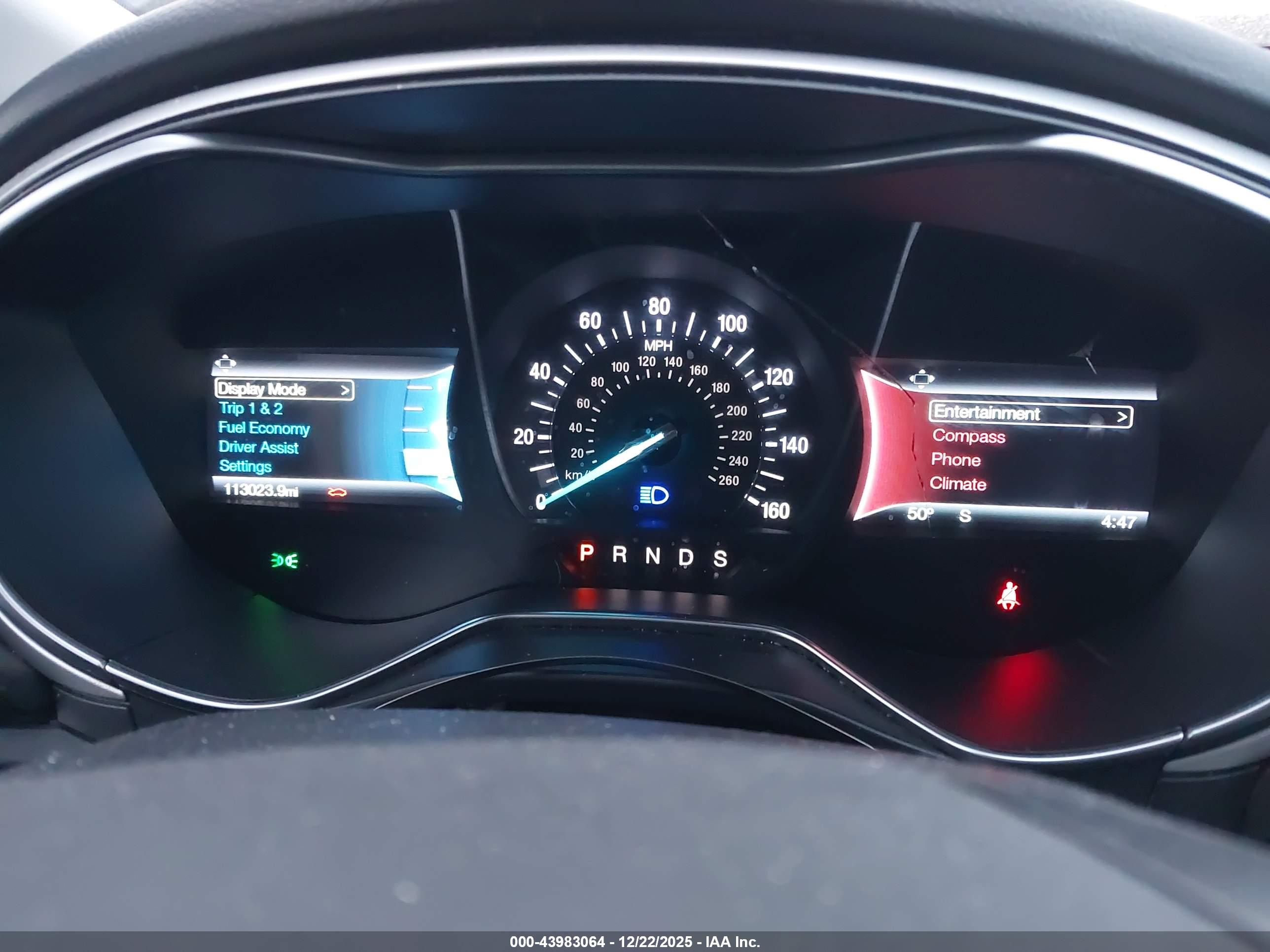 FORD FUSION image 7