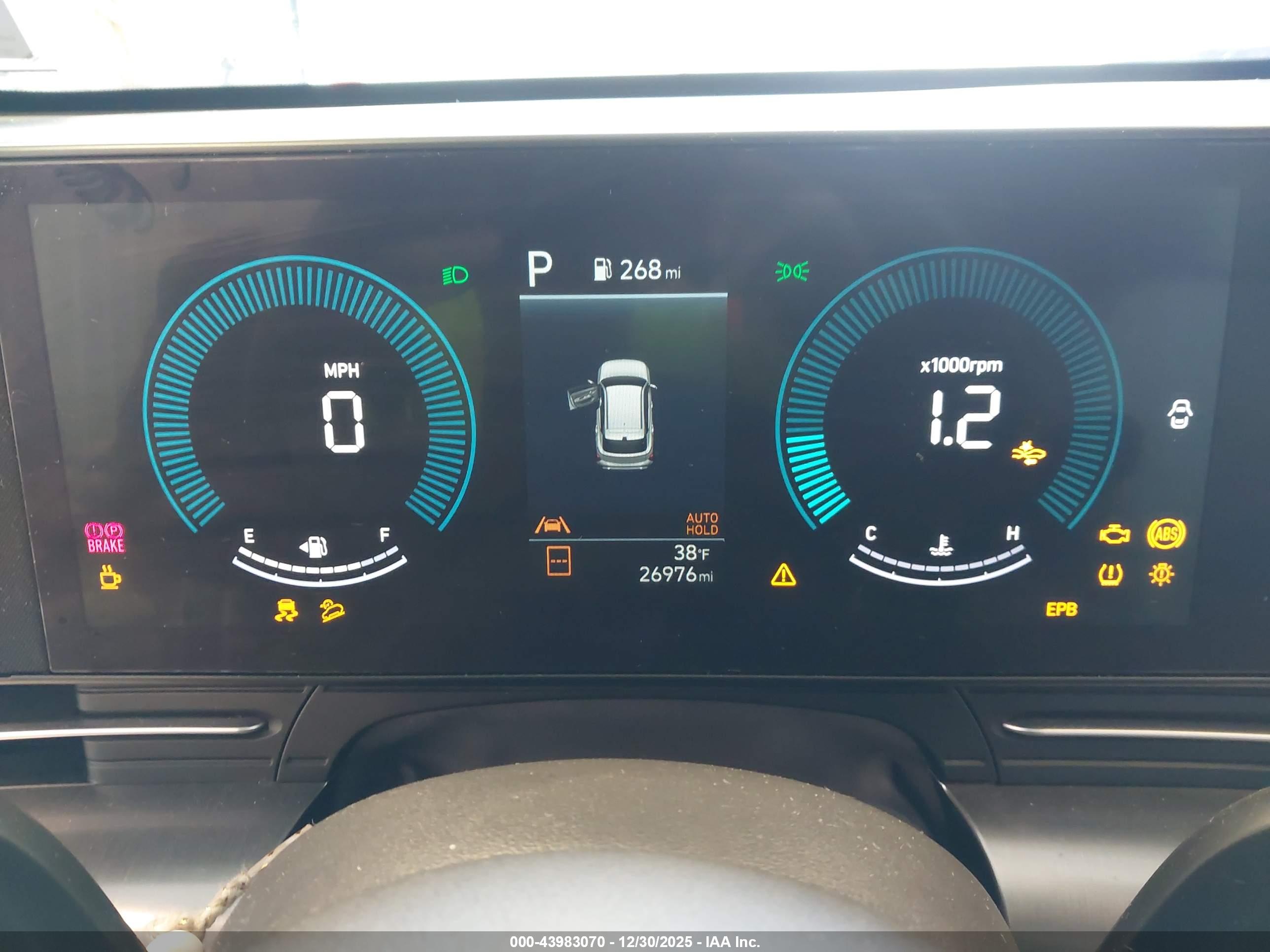 HYUNDAI KONA image 7
