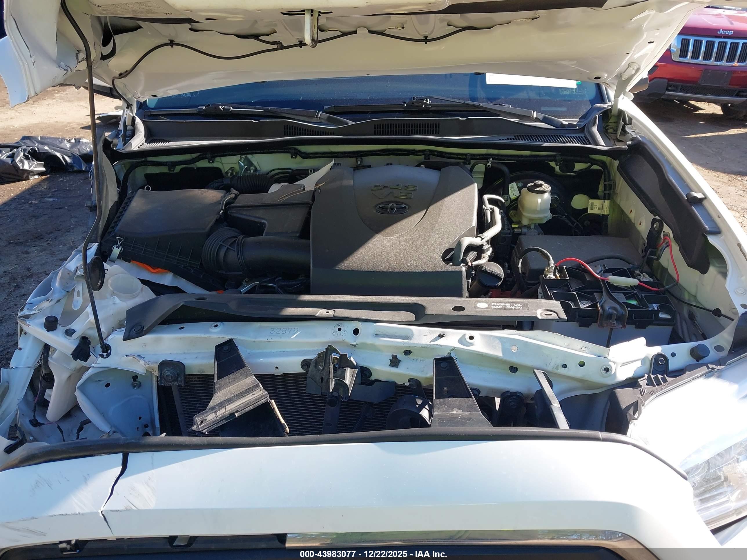 TOYOTA TACOMA image 10