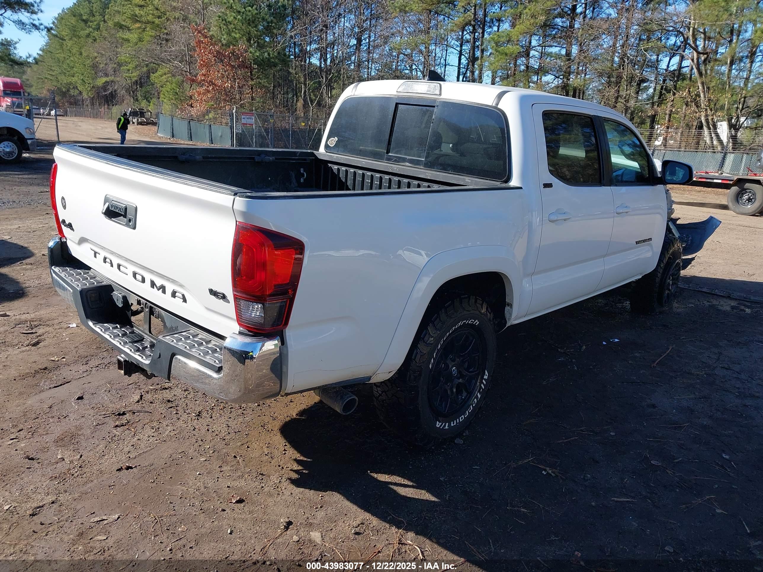 TOYOTA TACOMA image 4